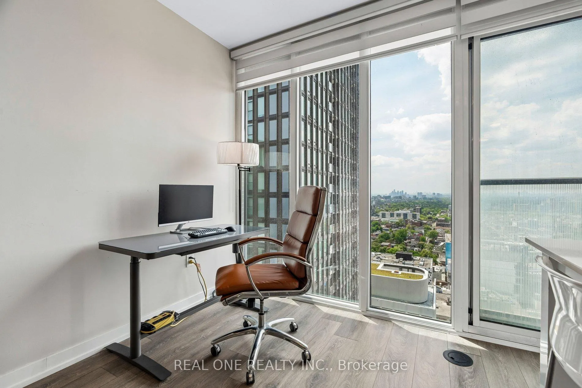 Photo 30 of Unit 3102, 426 University Avenue, Toronto, University — HOMEH