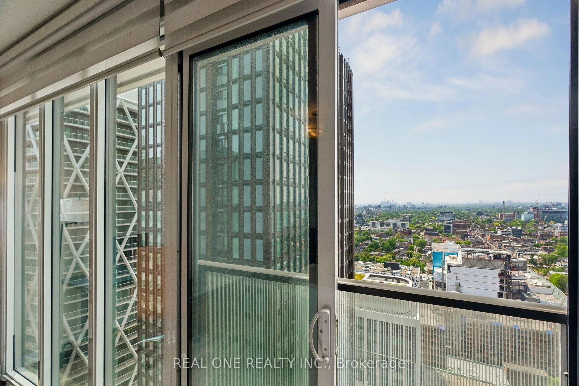 Photo 33 of Unit 3102, 426 University Avenue, Toronto, University — HOMEH
