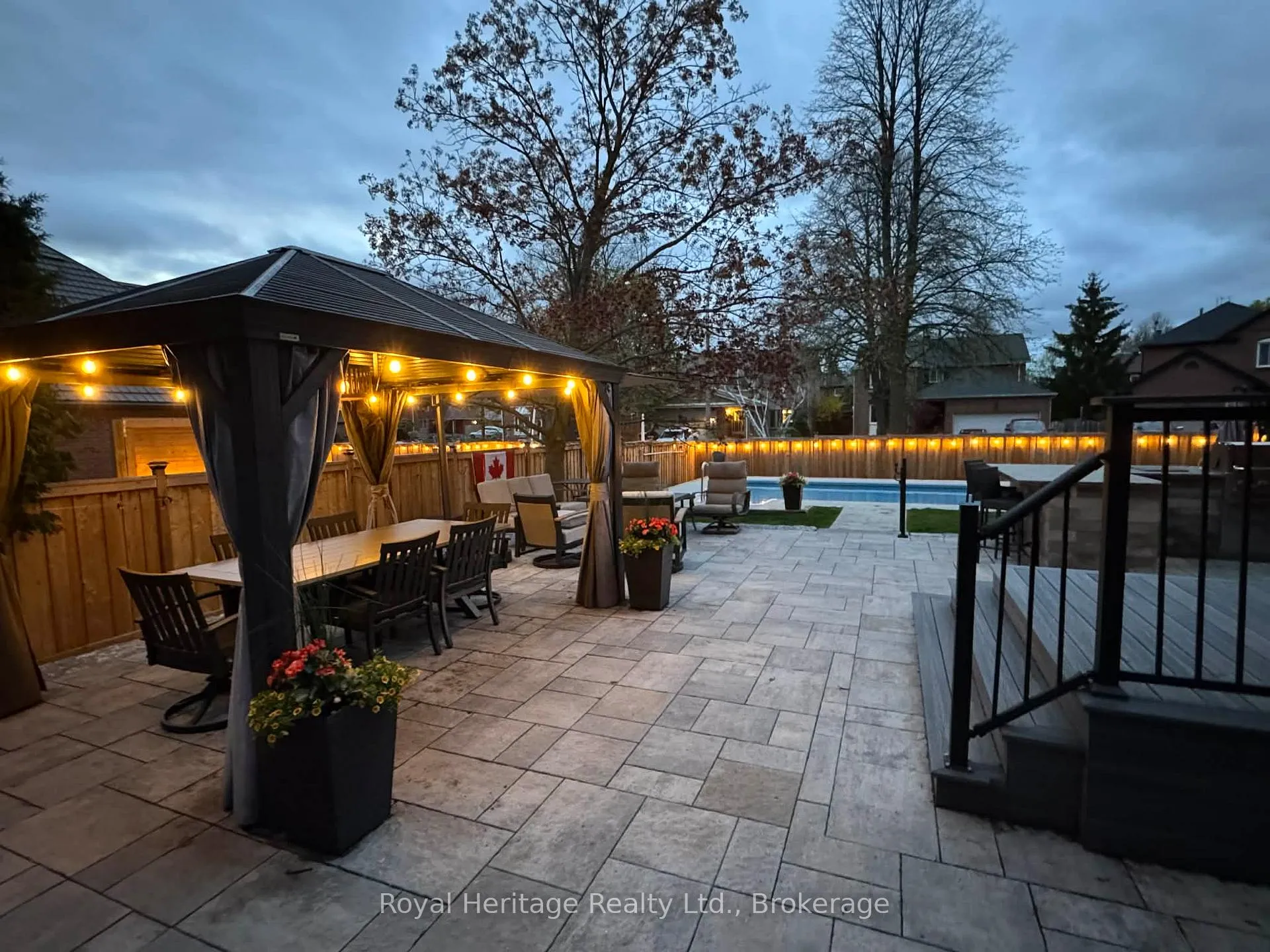 Photo 44 of 27 Clovelly Drive, Whitby, Blue Grass Meadows — HOMEH