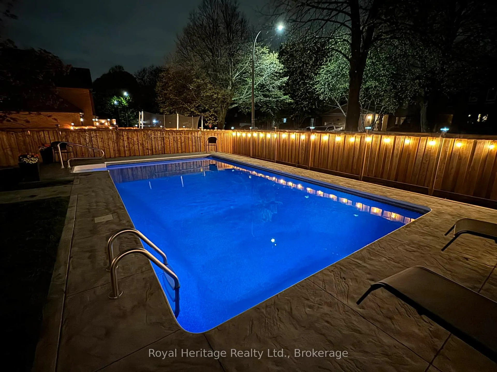 Photo 47 of 27 Clovelly Drive, Whitby, Blue Grass Meadows — HOMEH