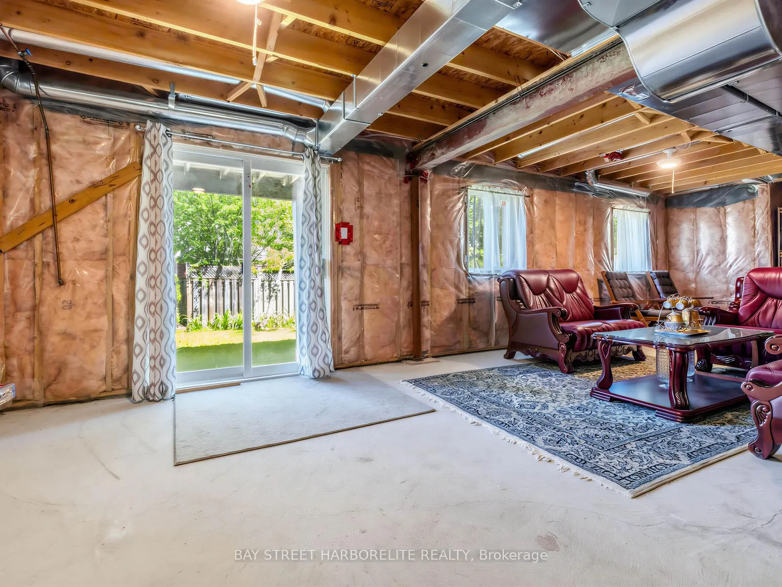 Photo 28 of 81 Laurendale Avenue, Georgina, Keswick South — HOMEH