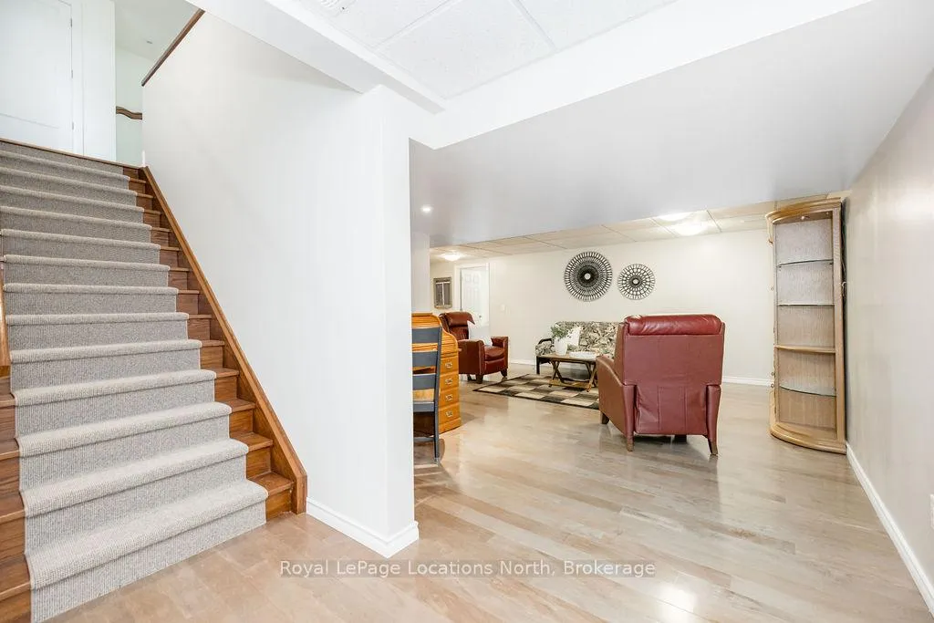 Photo 26 of 122 Augusta Crescent, Blue Mountains — HOMEH