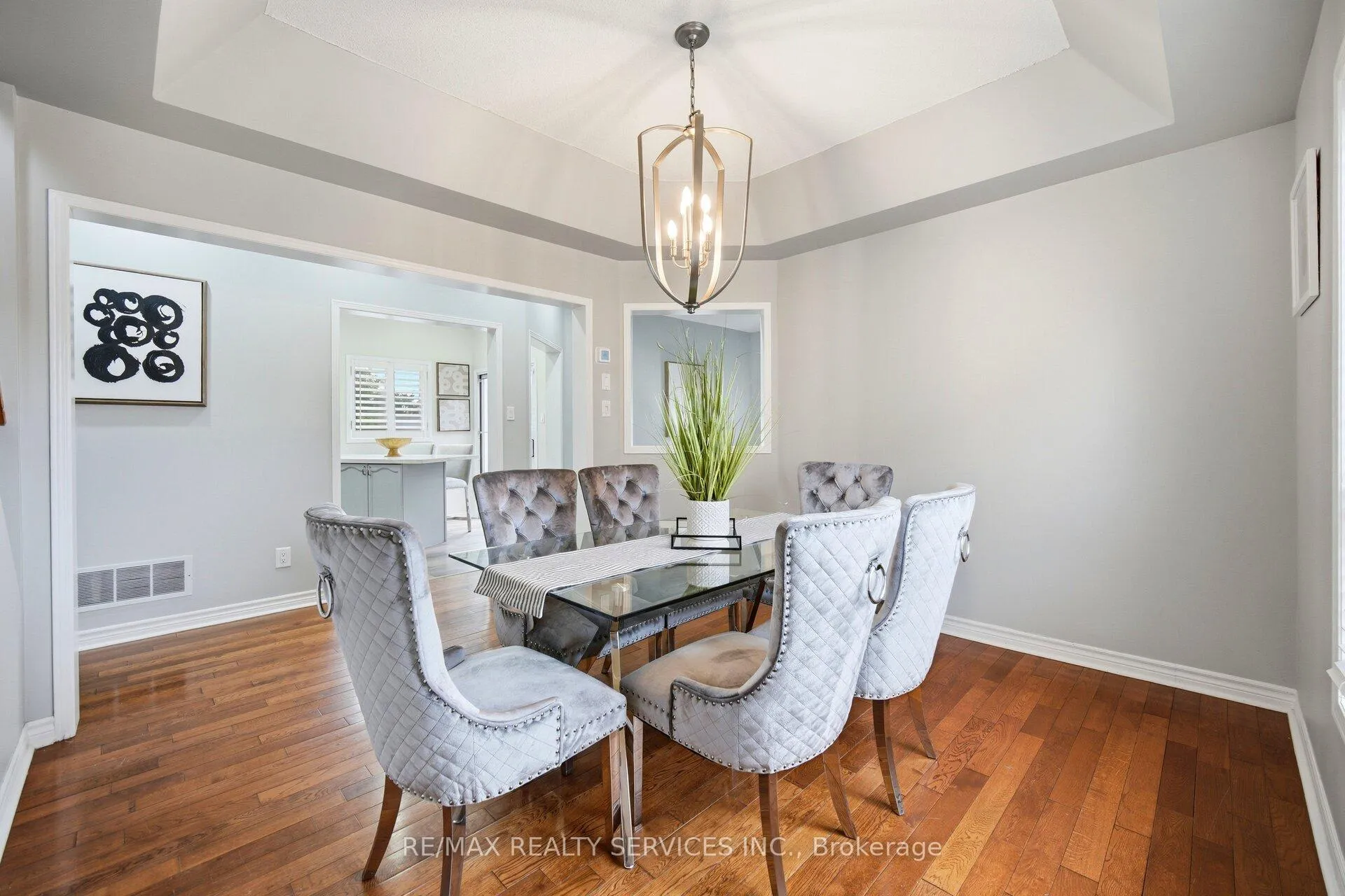 Photo 7 of 104 Sundridge Street, Brampton, Snelgrove — HOMEH