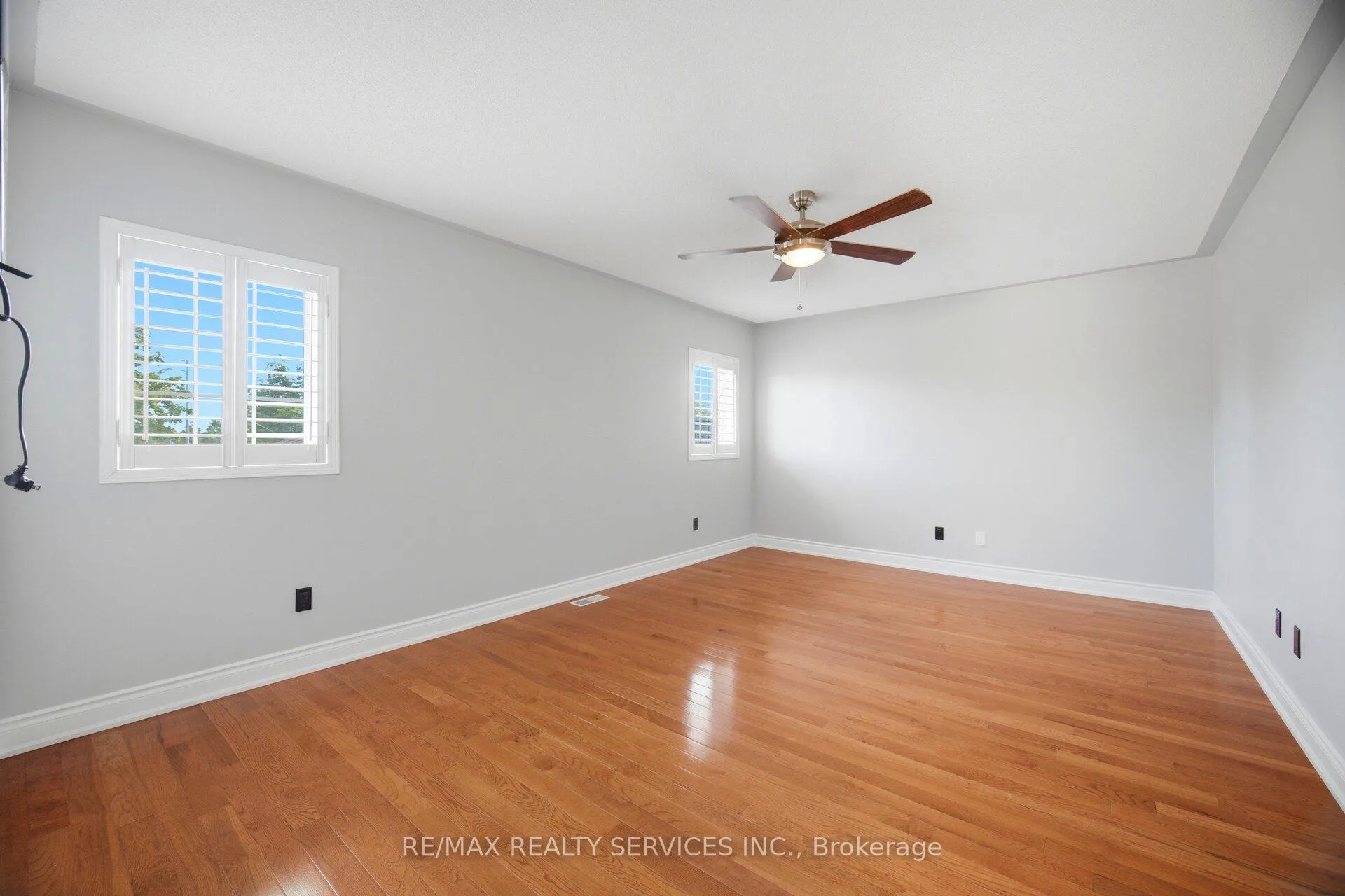 Photo 23 of 104 Sundridge Street, Brampton, Snelgrove — HOMEH
