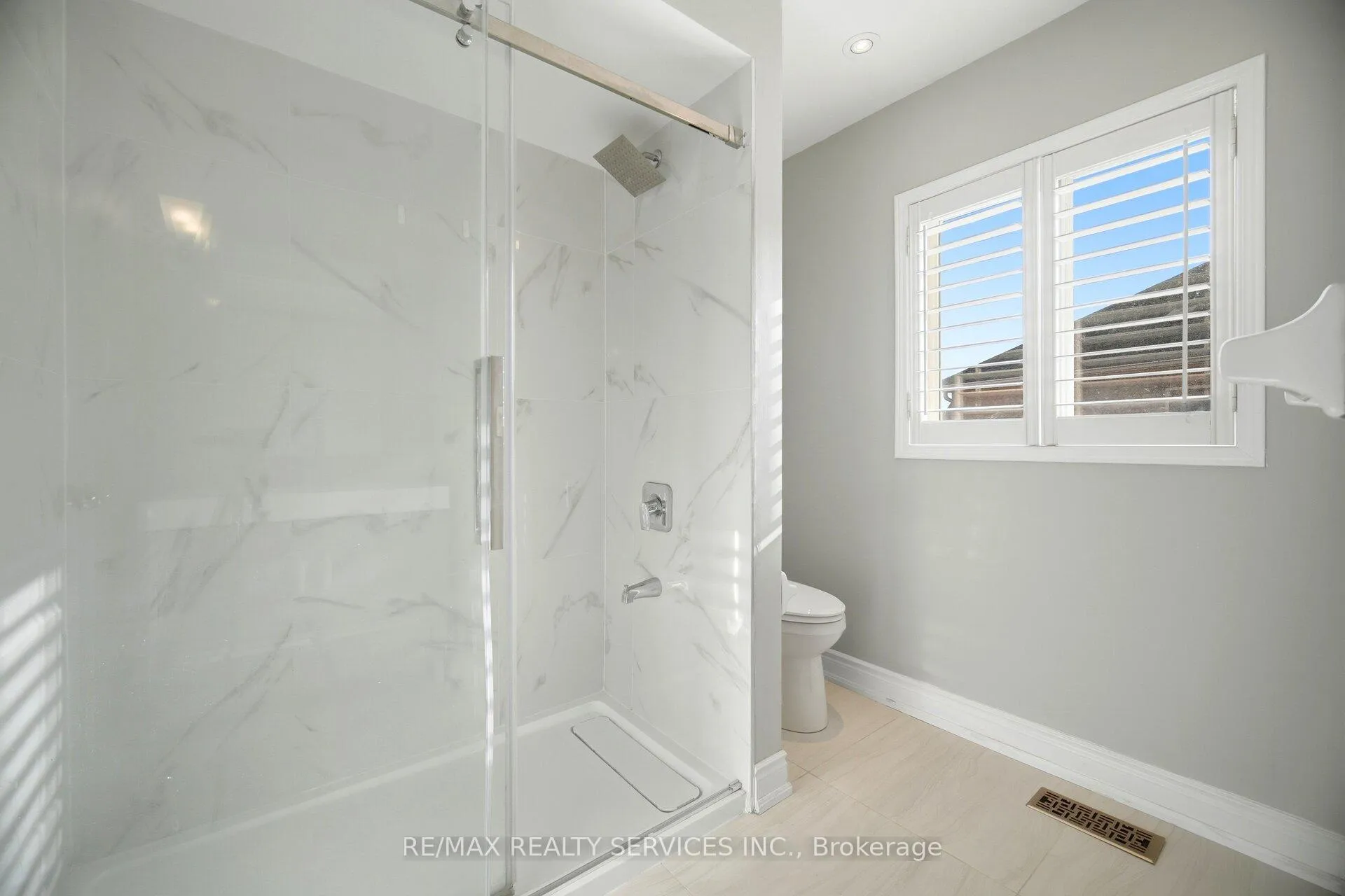 Photo 31 of 104 Sundridge Street, Brampton, Snelgrove — HOMEH