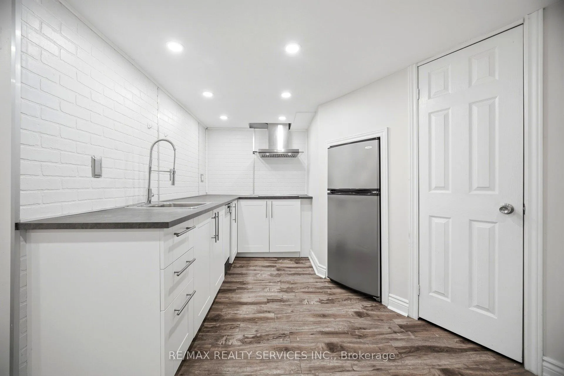 Photo 37 of 104 Sundridge Street, Brampton, Snelgrove — HOMEH