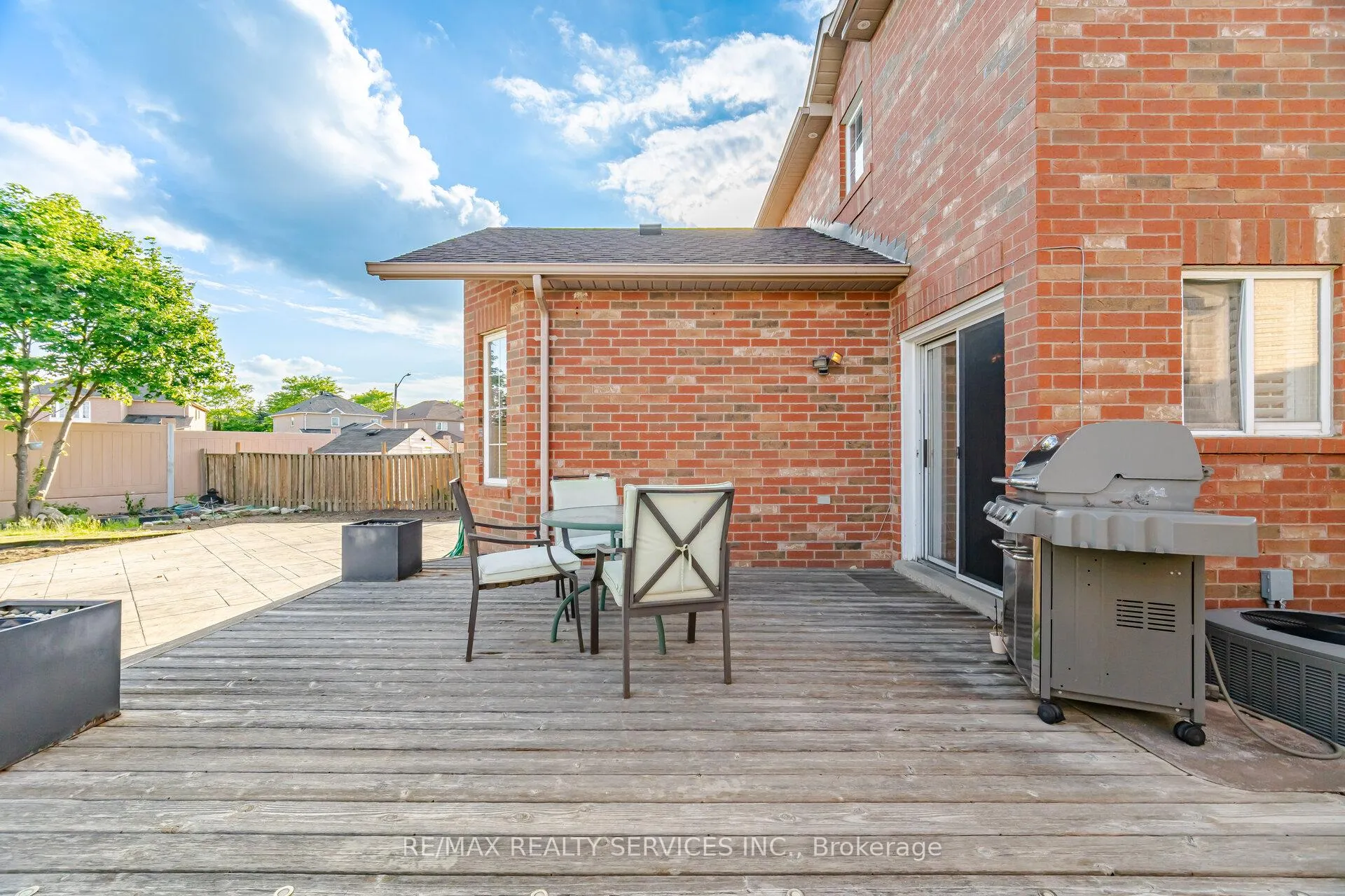 Photo 42 of 104 Sundridge Street, Brampton, Snelgrove — HOMEH