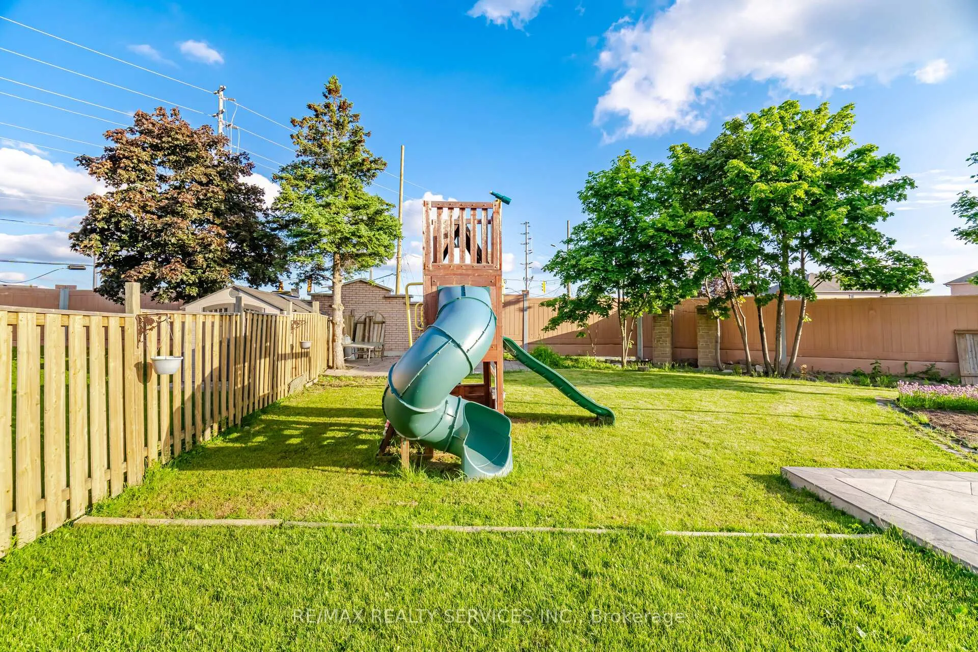 Photo 48 of 104 Sundridge Street, Brampton, Snelgrove — HOMEH
