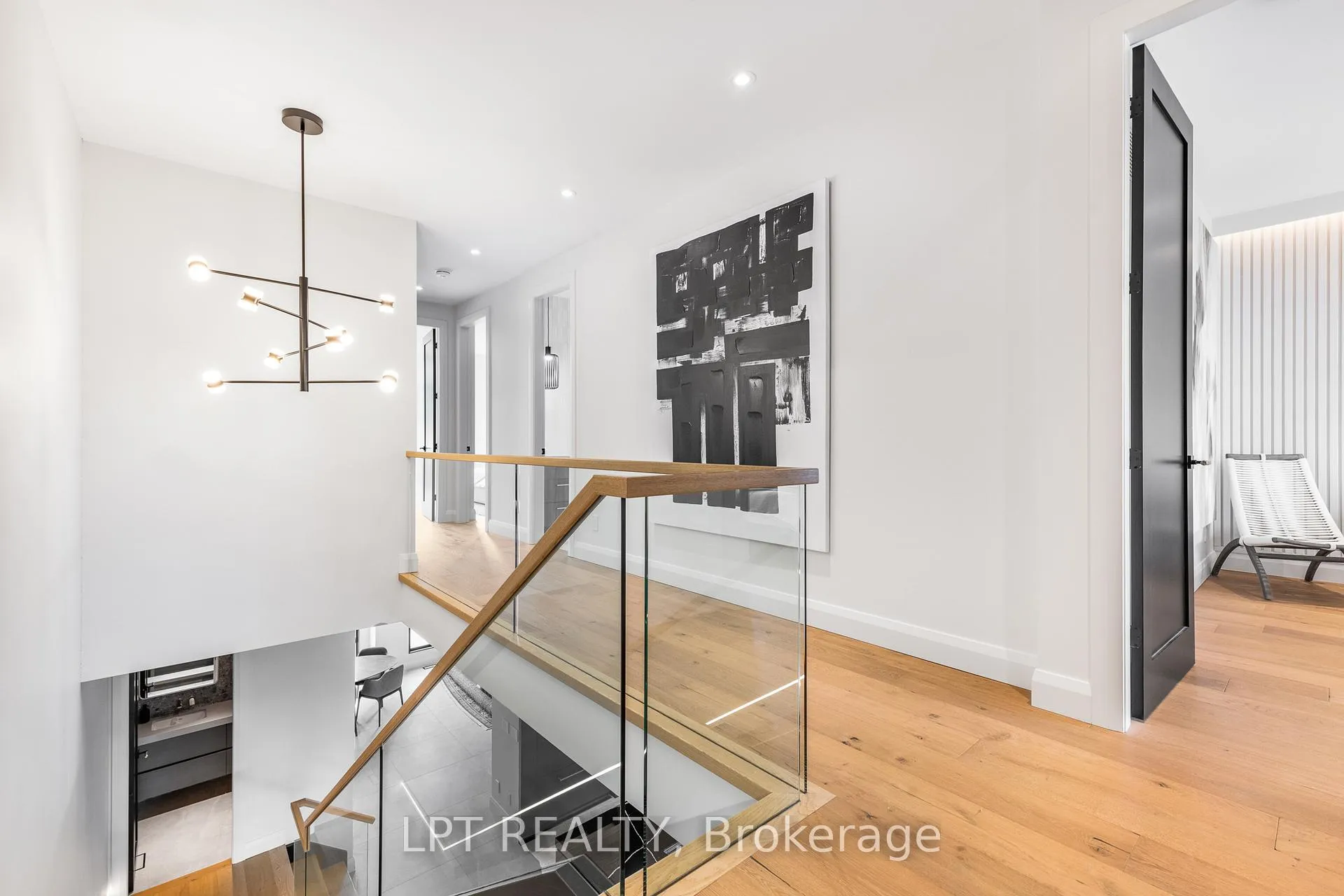 Photo 23 of 322 Perrier Avenue, Ottawa, Vanier — HOMEH