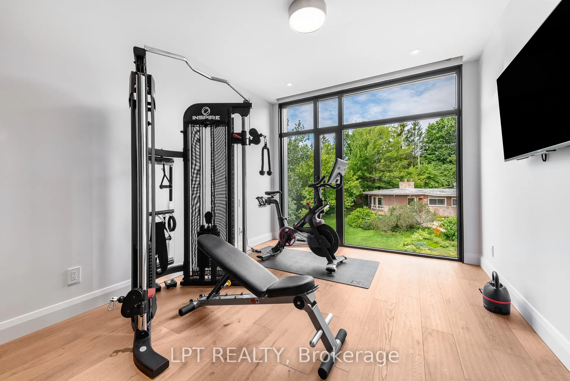 Photo 30 of 322 Perrier Avenue, Ottawa, Vanier — HOMEH