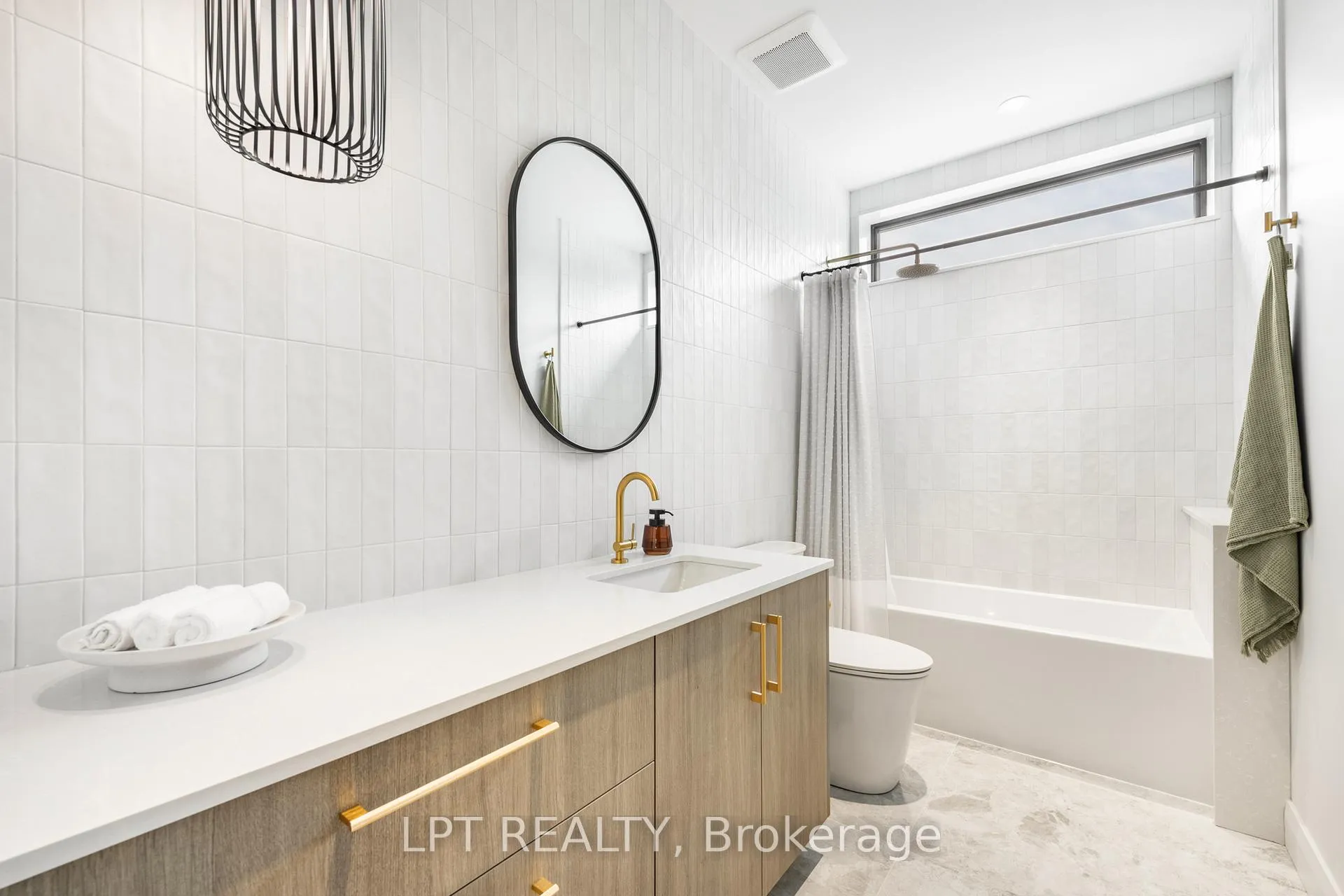 Photo 34 of 322 Perrier Avenue, Ottawa, Vanier — HOMEH