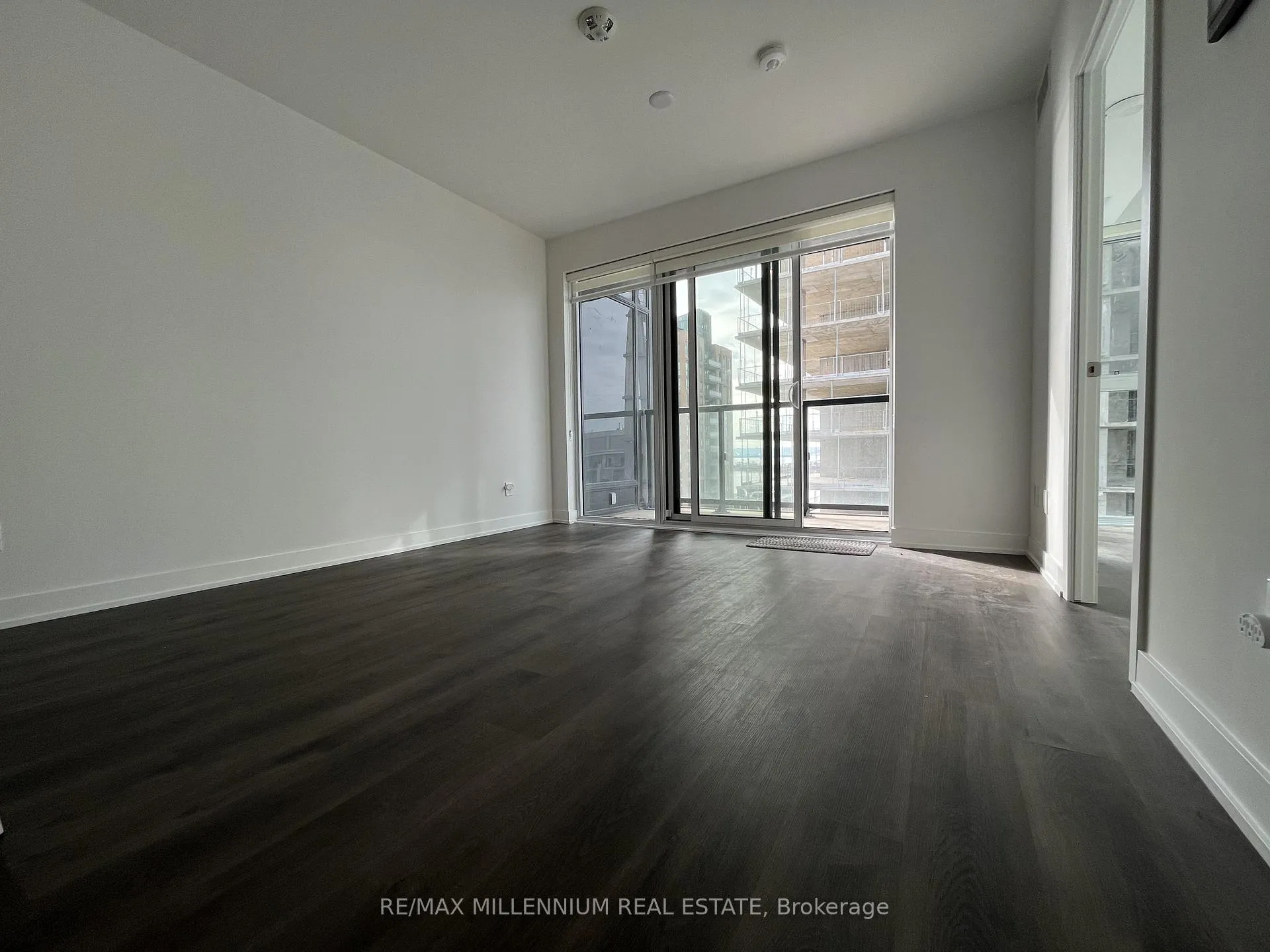 Photo 16 of Unit 1608, 370 Martha Street, Burlington, Brant — HOMEH