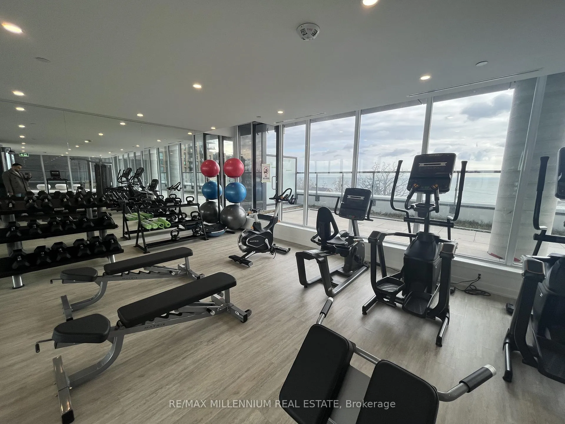Photo 40 of Unit 1608, 370 Martha Street, Burlington, Brant — HOMEH