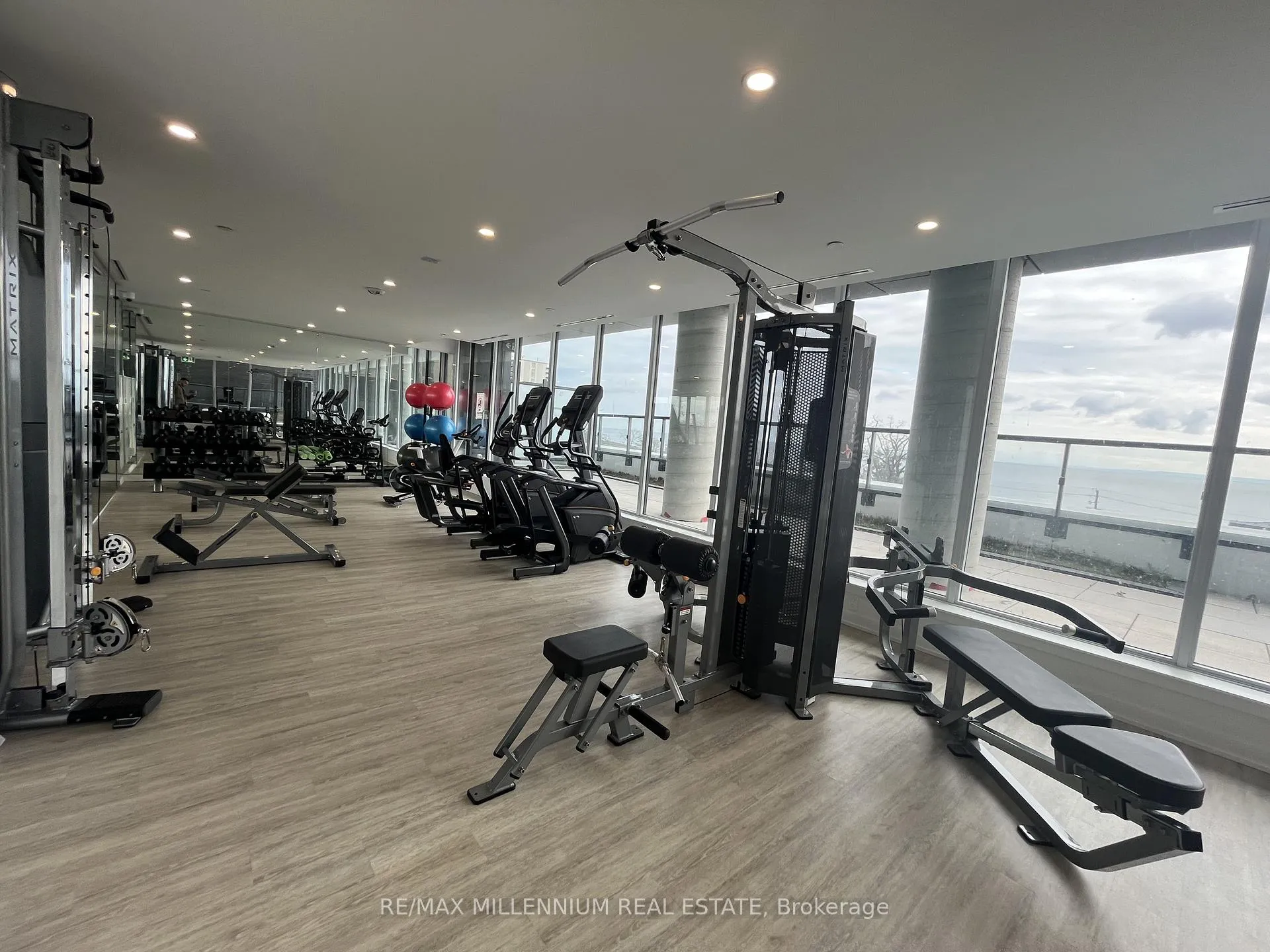 Photo 42 of Unit 1608, 370 Martha Street, Burlington, Brant — HOMEH