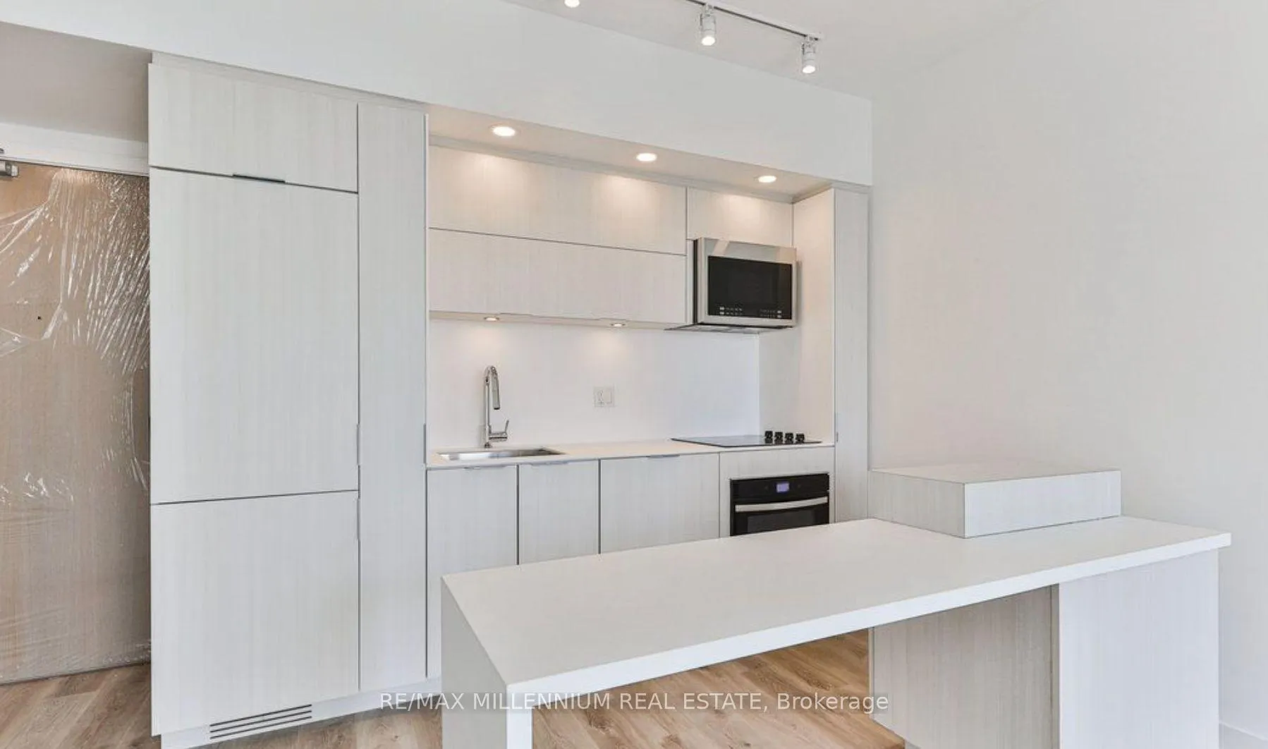 Photo 48 of Unit 1608, 370 Martha Street, Burlington, Brant — HOMEH