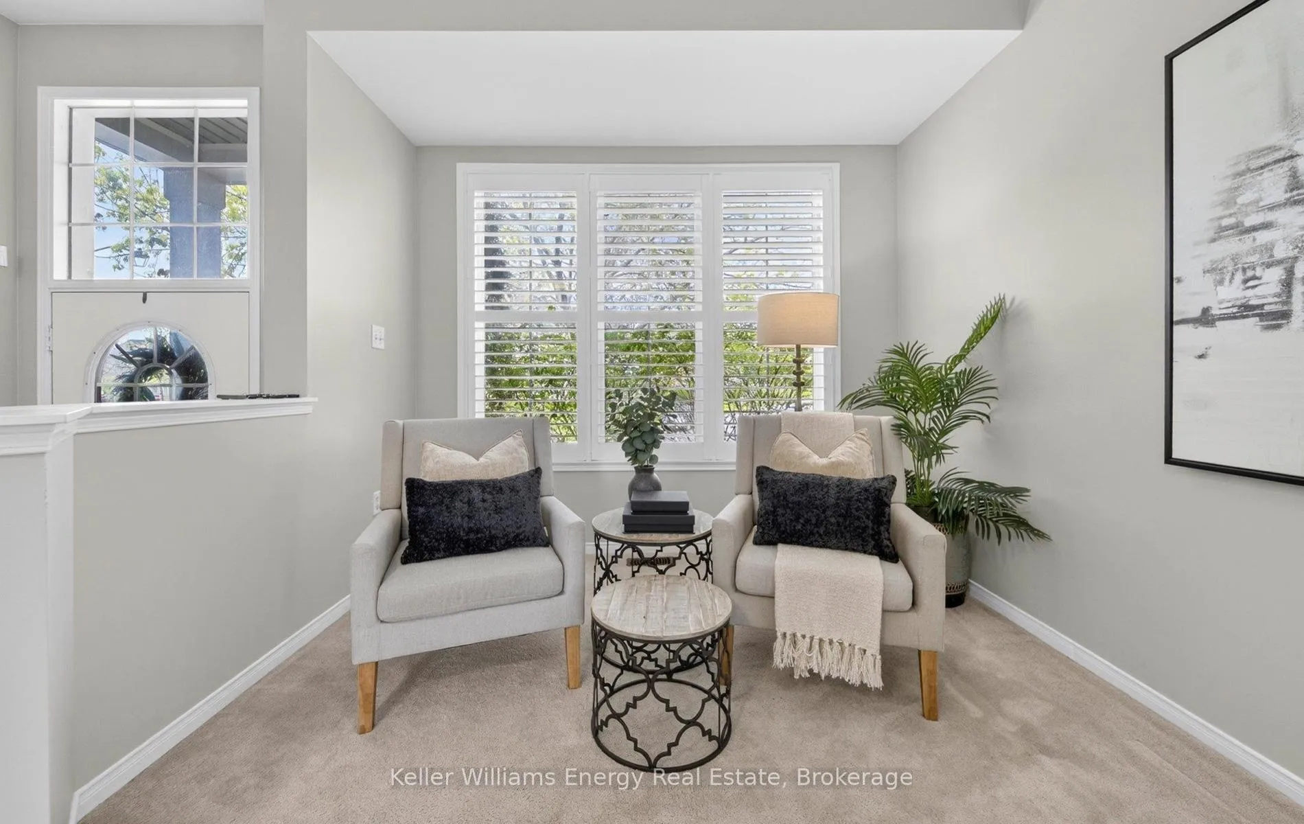 Photo 8 of 105 Woodbine Place, Oshawa, Windfields — HOMEH