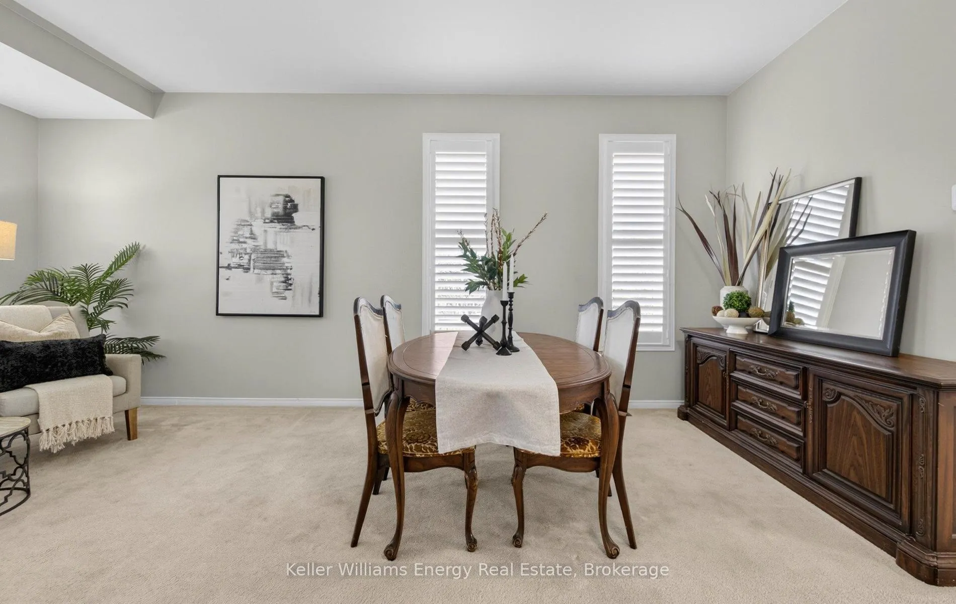 Photo 10 of 105 Woodbine Place, Oshawa, Windfields — HOMEH