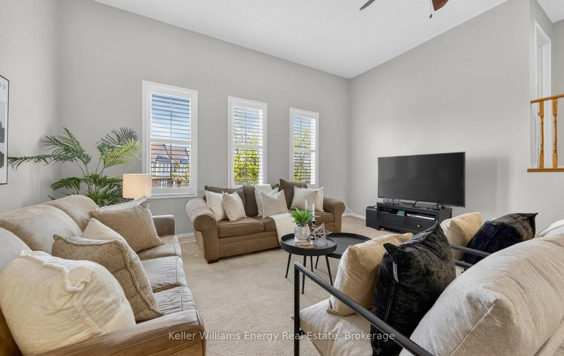 Photo 22 of 105 Woodbine Place, Oshawa, Windfields — HOMEH