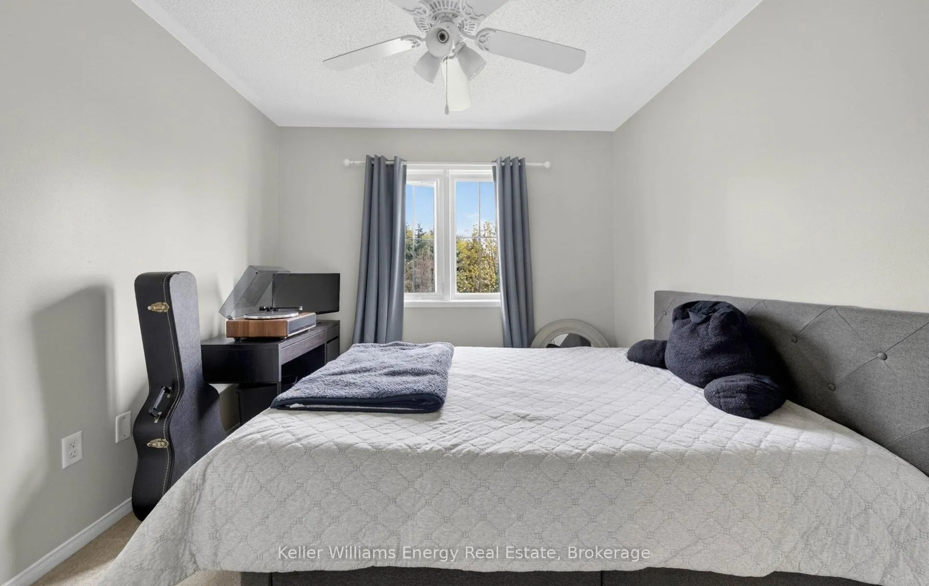 Photo 28 of 105 Woodbine Place, Oshawa, Windfields — HOMEH