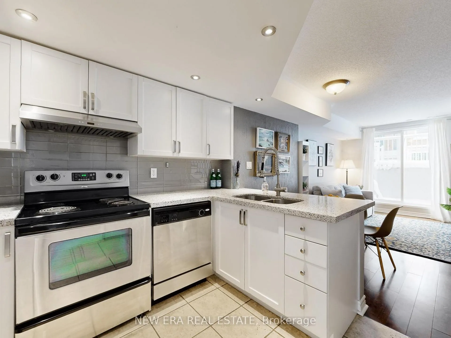 Photo 14 of Unit 77, 65 Foundry Avenue, Toronto, Dovercourt-Wallace Emerson-Junction — HOMEH