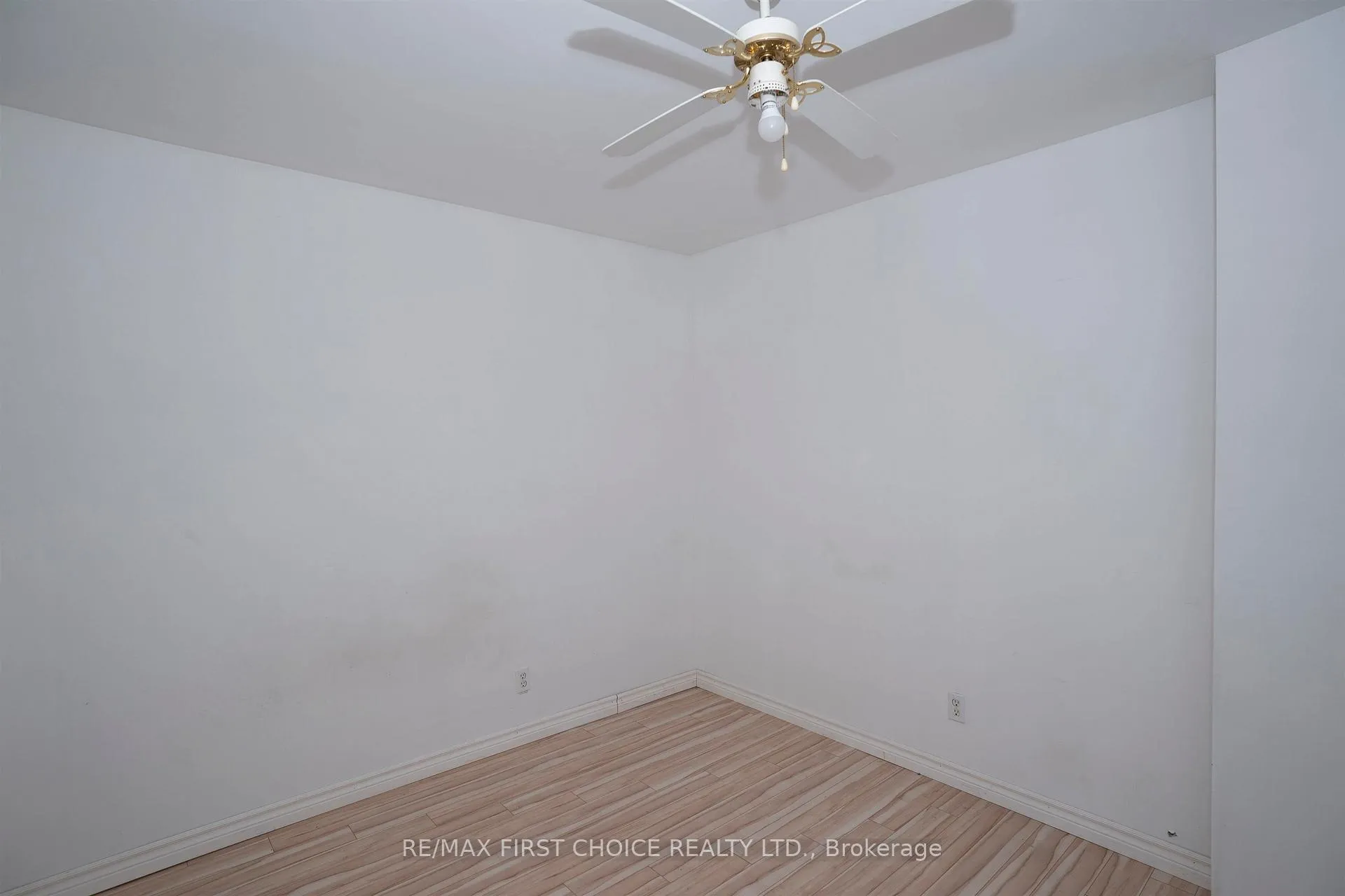 Photo 19 of 318 Ogden Street, Thunder Bay, East End — HOMEH