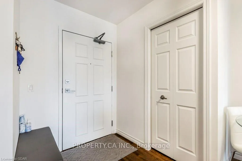 Photo 6 of Unit 110, 7 Kay Crescent, Guelph, Pineridge/Westminster Woods — HOMEH
