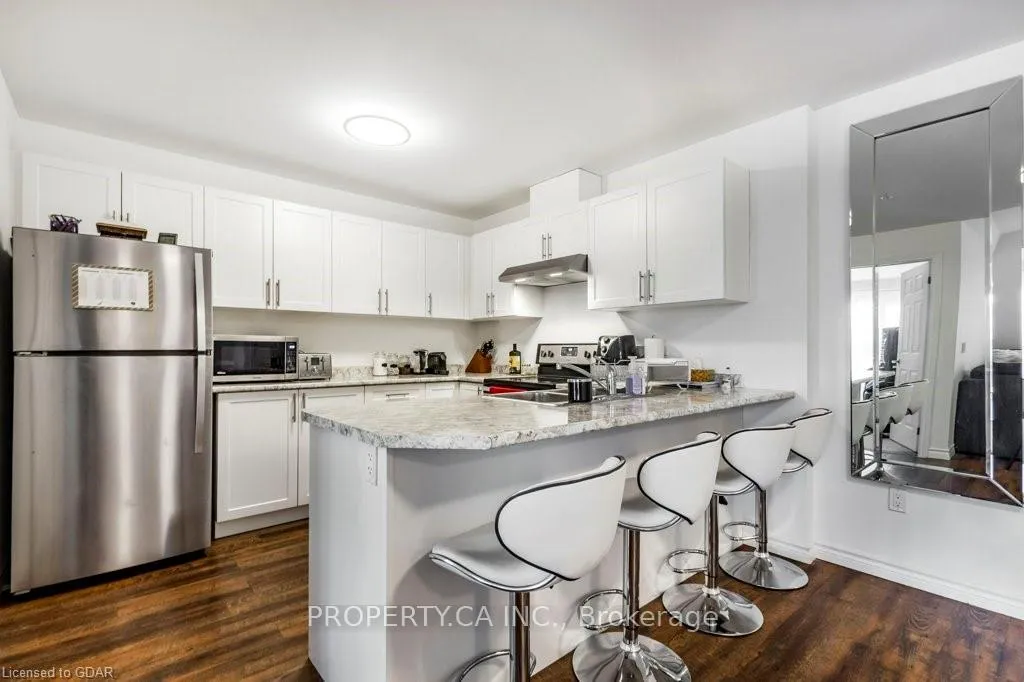 Photo 13 of Unit 110, 7 Kay Crescent, Guelph, Pineridge/Westminster Woods — HOMEH