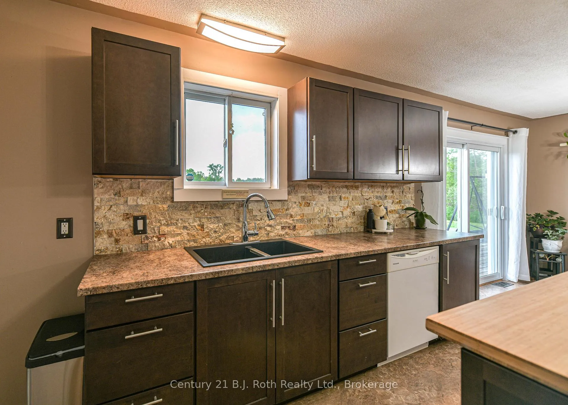 Photo 18 of 2183 Brennan Line, Severn, Rural Severn — HOMEH