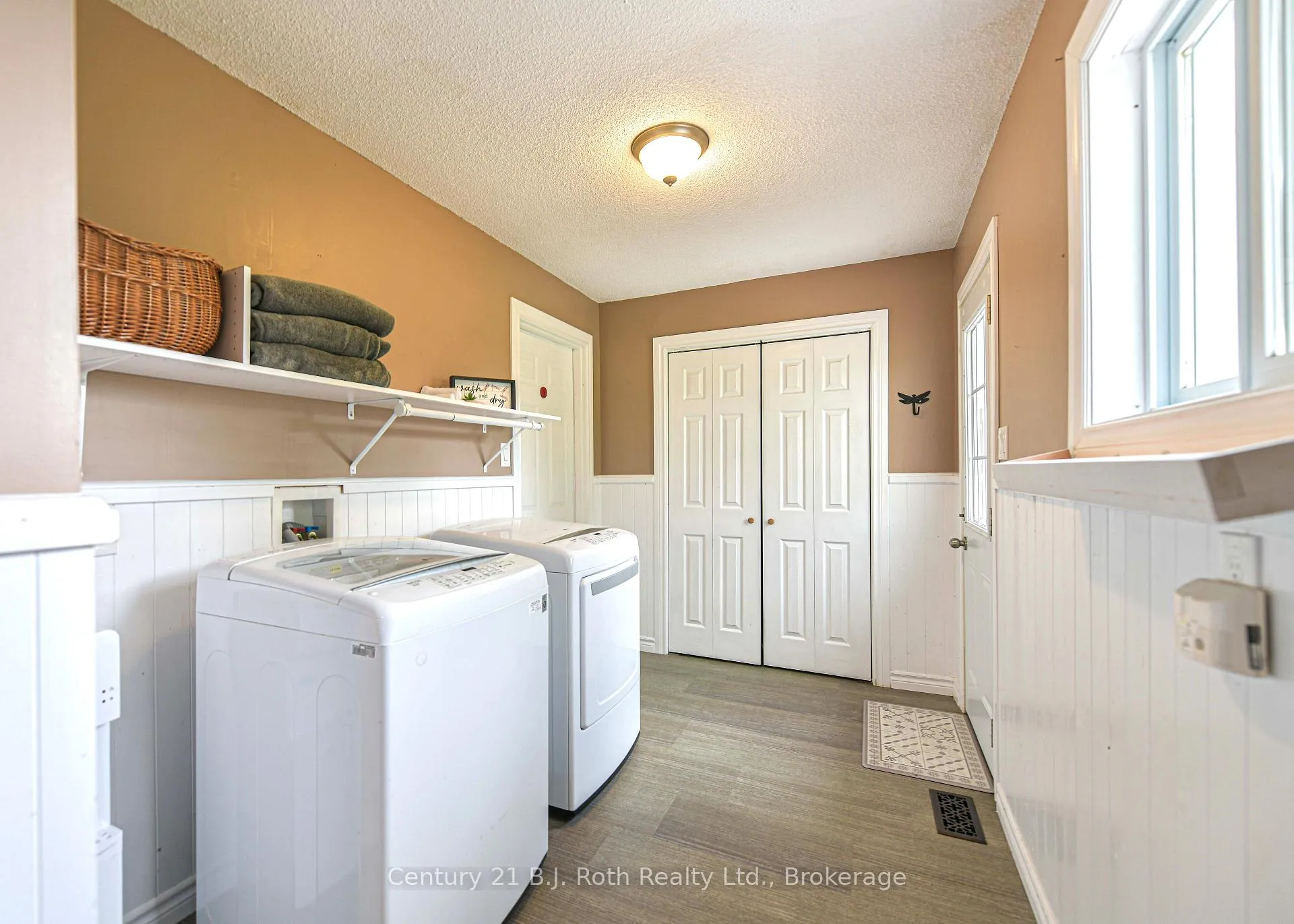 Photo 21 of 2183 Brennan Line, Severn, Rural Severn — HOMEH