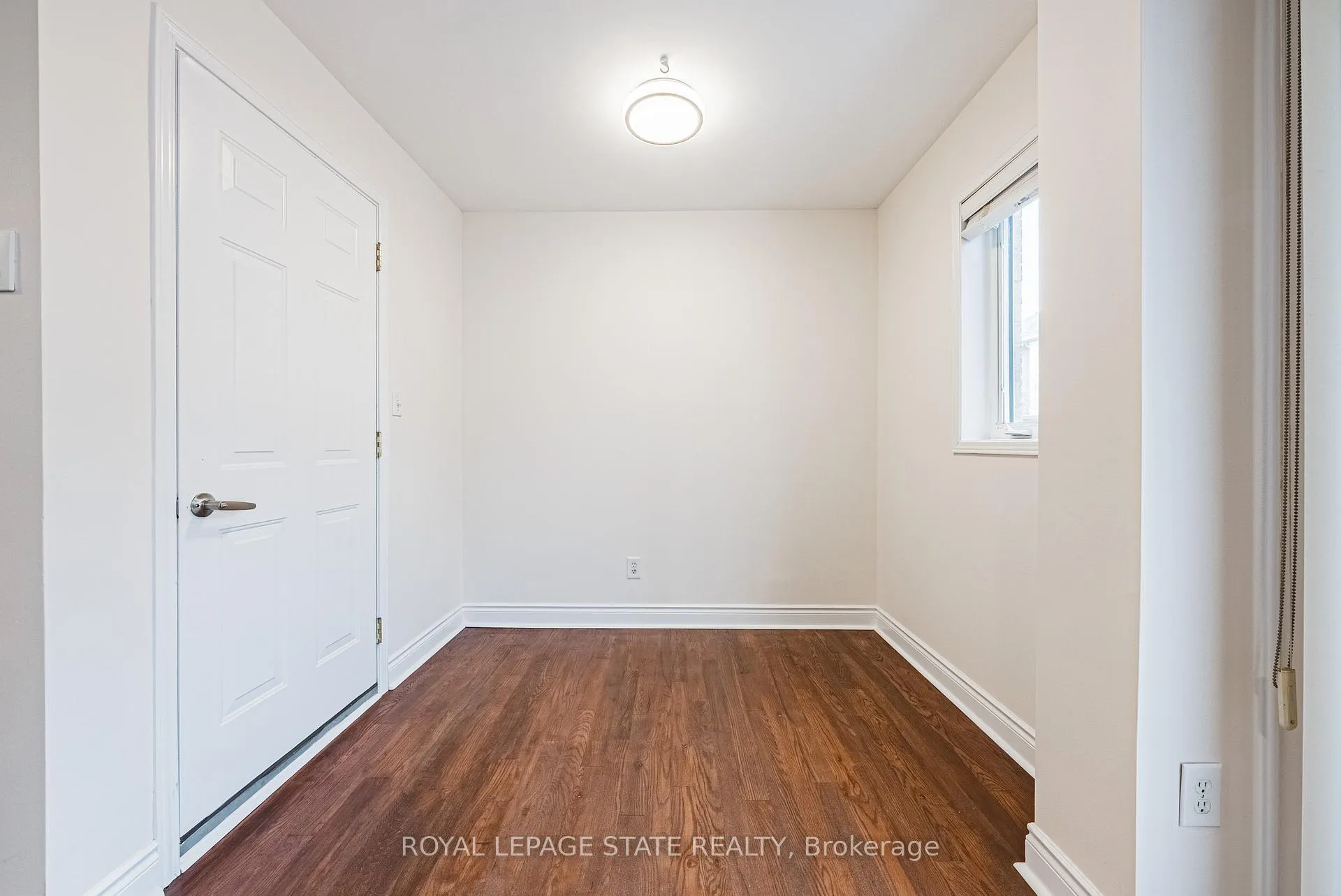 Photo 11 of 2412 Curtis Road, Burlington, Orchard — HOMEH