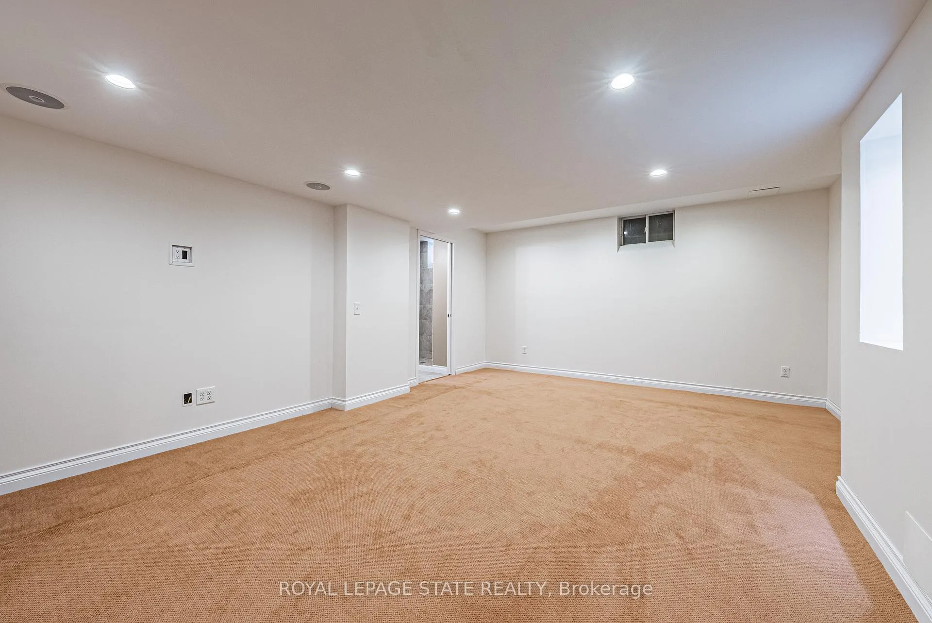 Photo 22 of 2412 Curtis Road, Burlington, Orchard — HOMEH