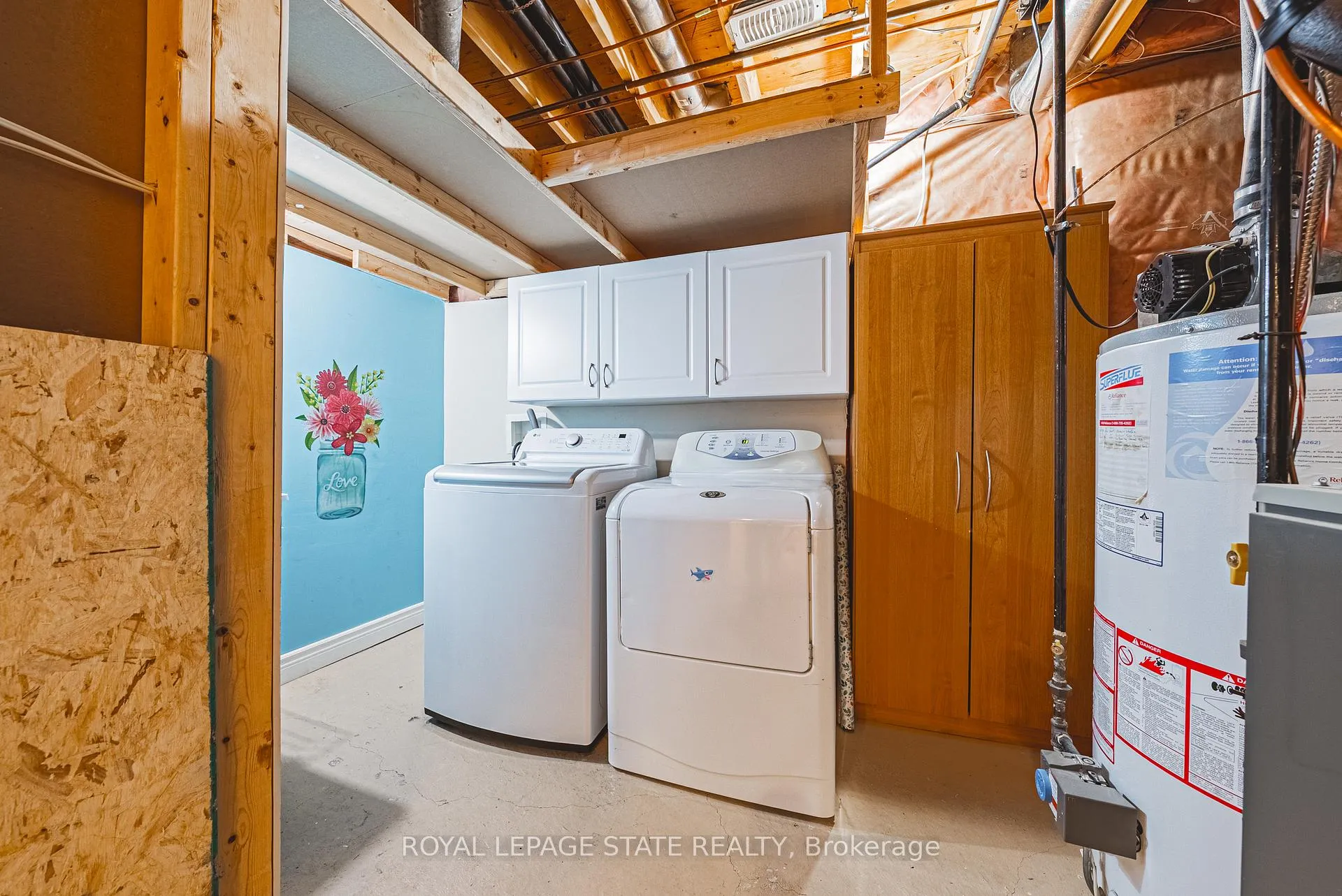 Photo 25 of 2412 Curtis Road, Burlington, Orchard — HOMEH