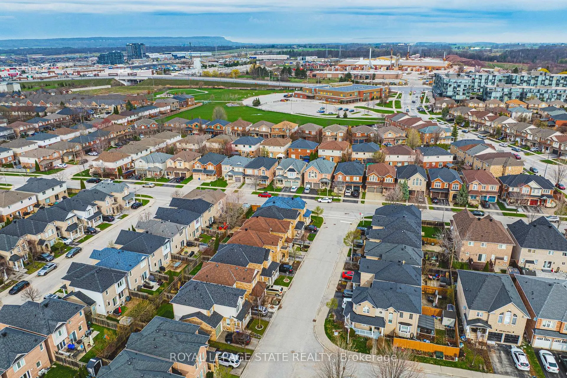 Photo 35 of 2412 Curtis Road, Burlington, Orchard — HOMEH