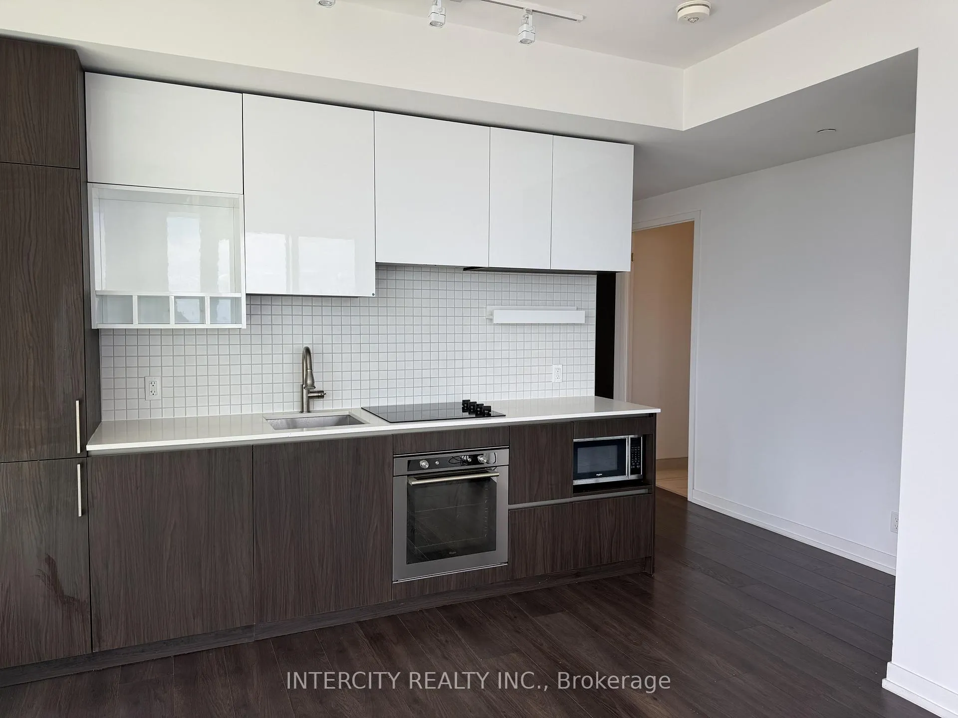 Photo 5 of Unit 5509, 5 Buttermill Avenue, Vaughan, Vaughan Corporate Centre — HOMEH