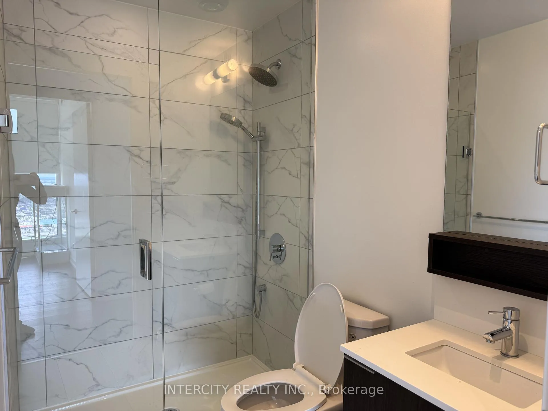 Photo 11 of Unit 5509, 5 Buttermill Avenue, Vaughan, Vaughan Corporate Centre — HOMEH
