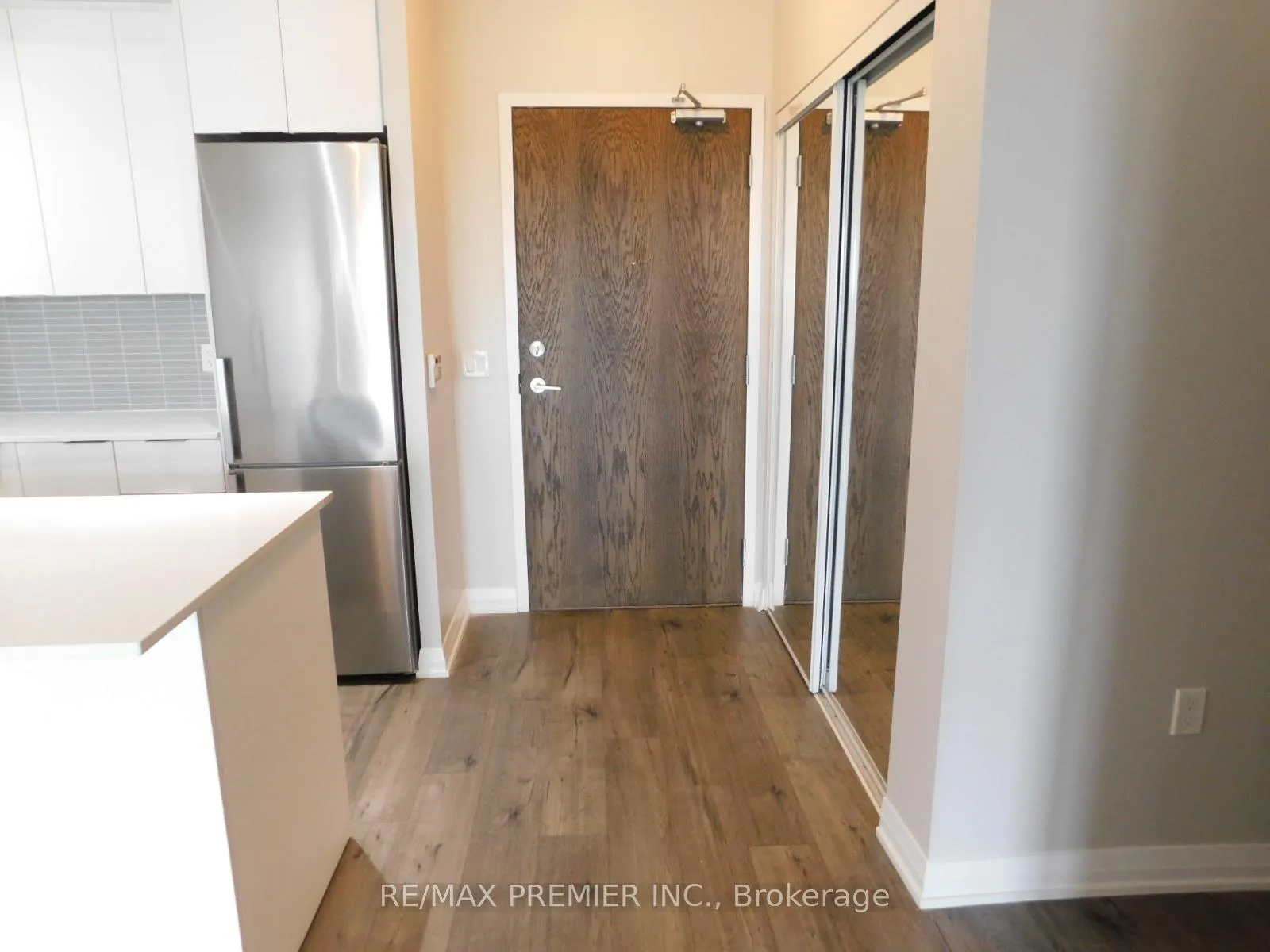 Photo 7 of Unit 312, 99 Eagle Rock Way, Vaughan, Rural Vaughan — HOMEH