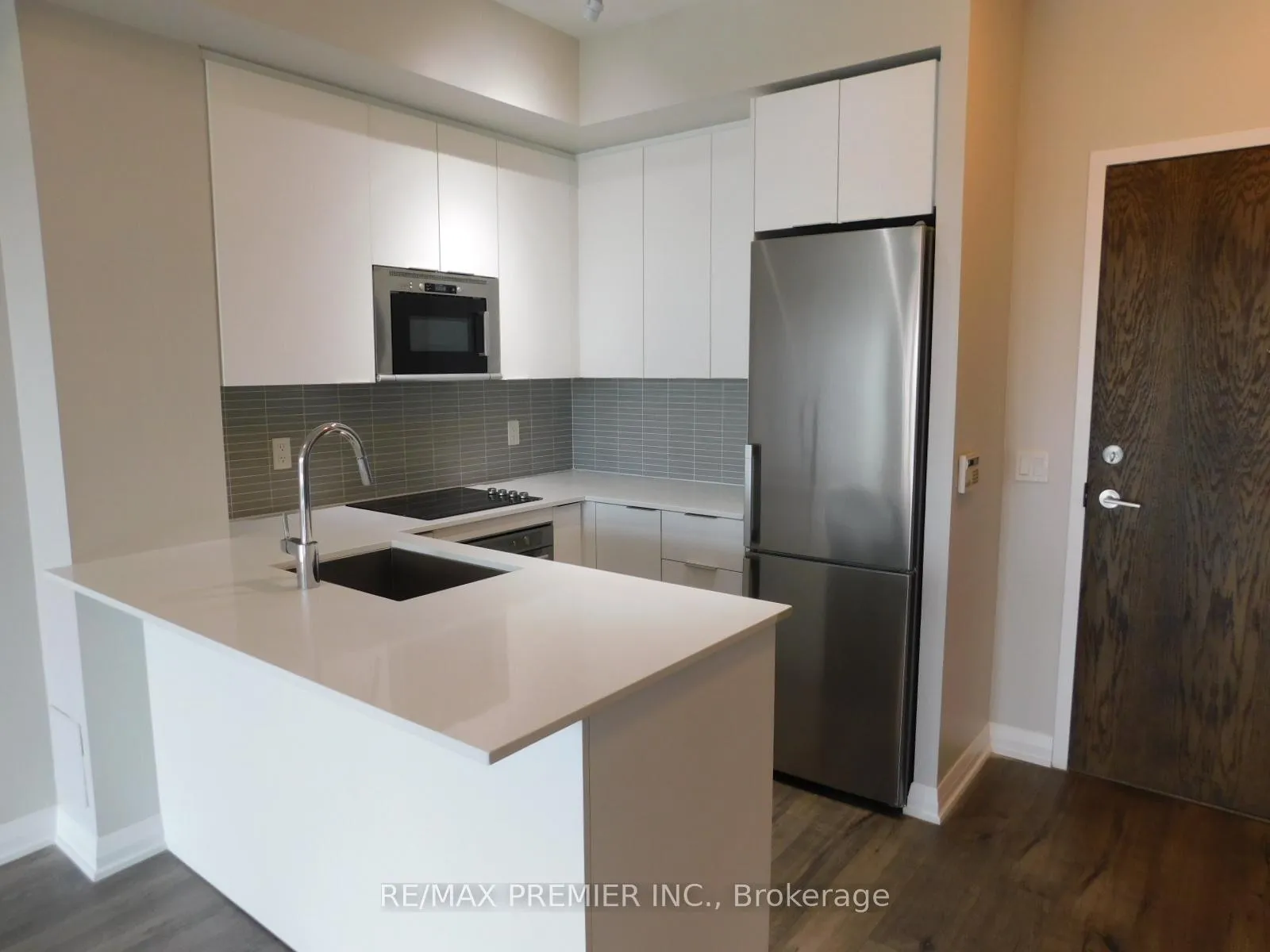 Photo 8 of Unit 312, 99 Eagle Rock Way, Vaughan, Rural Vaughan — HOMEH