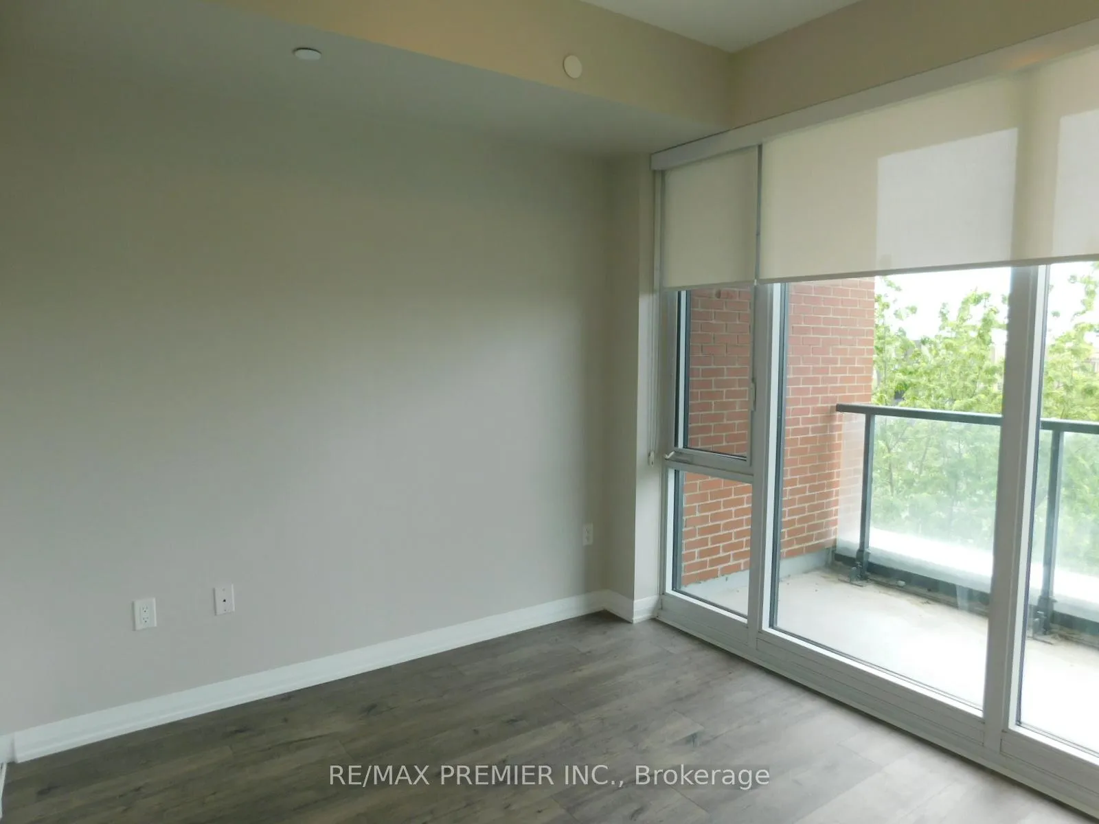 Photo 13 of Unit 312, 99 Eagle Rock Way, Vaughan, Rural Vaughan — HOMEH