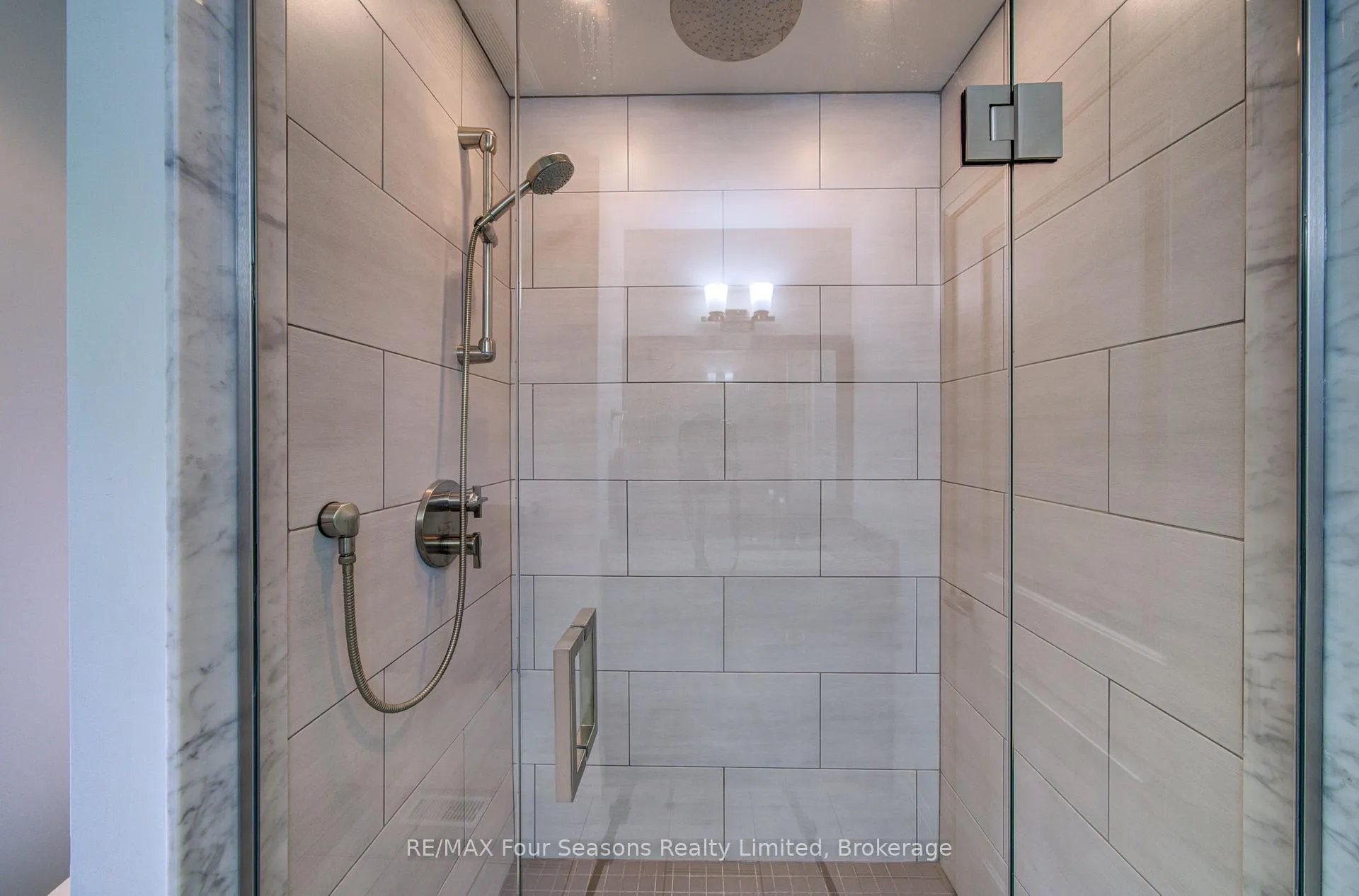 Photo 26 of Unit 22, 59 King Street E, Blue Mountains — HOMEH