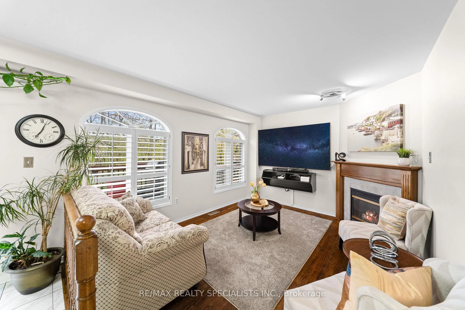 Photo 8 of 51 Forestgrove Circle, Brampton, Heart Lake East — HOMEH