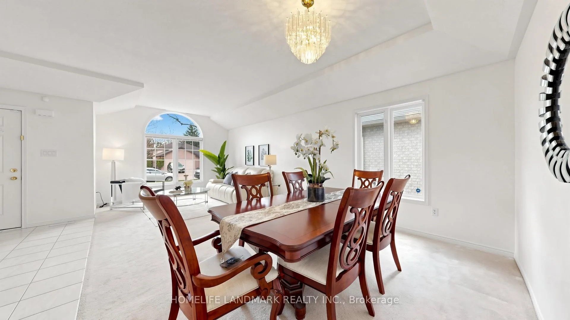 Photo 23 of 45 Pheasant Run Drive, Guelph, Kortright Hills — HOMEH