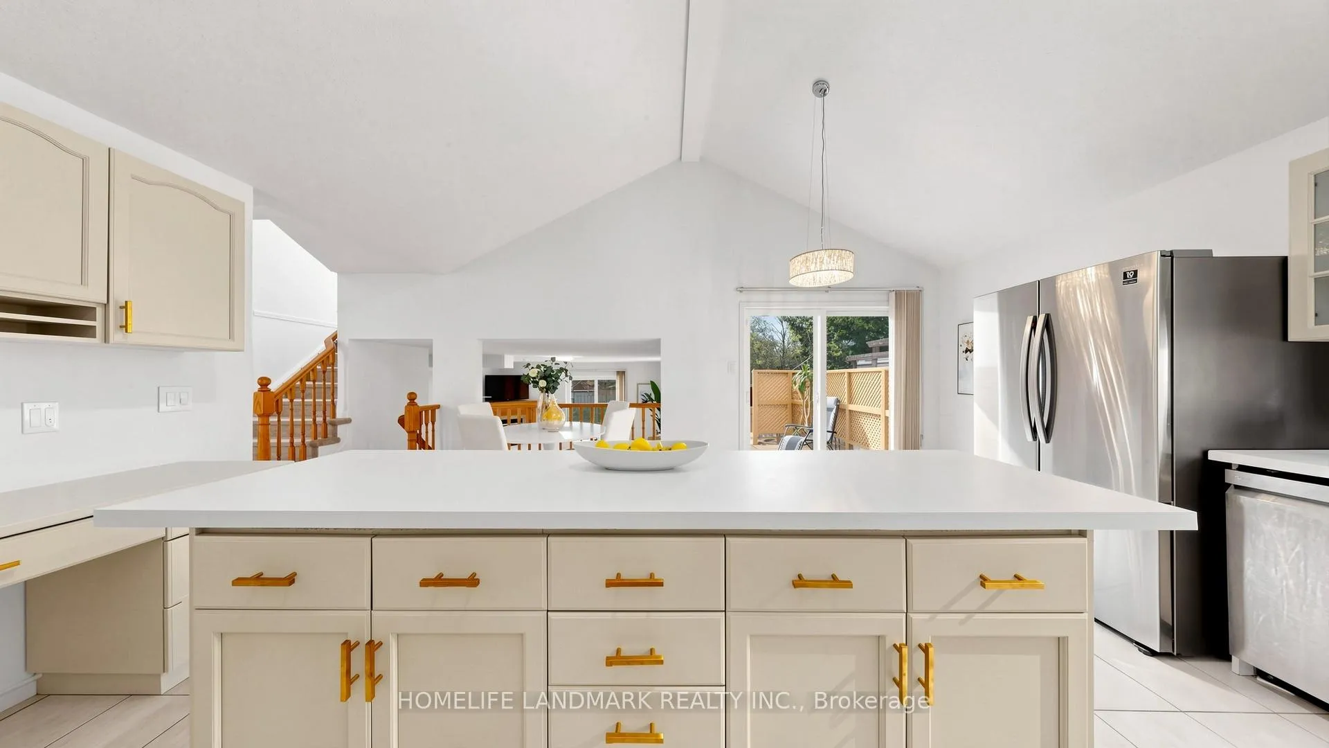 Photo 35 of 45 Pheasant Run Drive, Guelph, Kortright Hills — HOMEH
