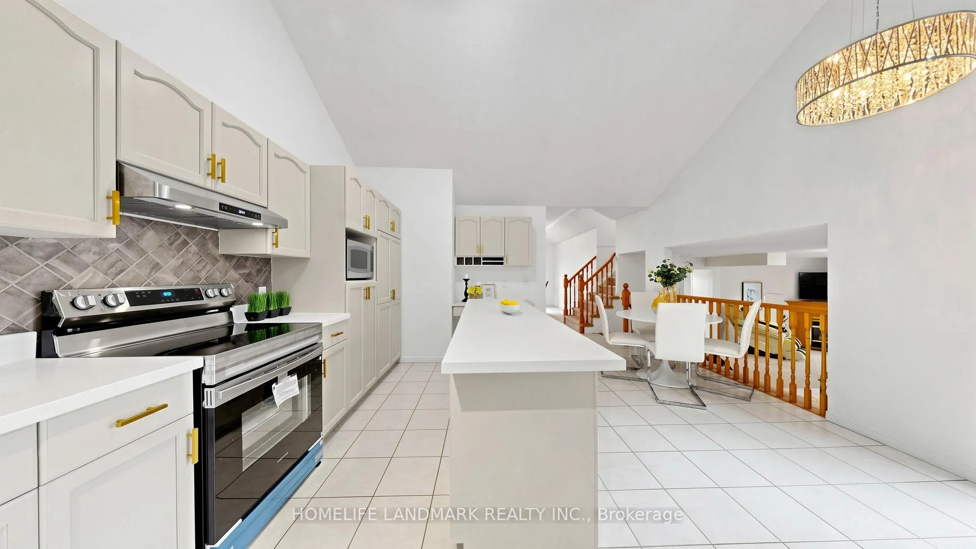 Photo 17 of 45 Pheasant Run Drive, Guelph, Kortright Hills — HOMEH