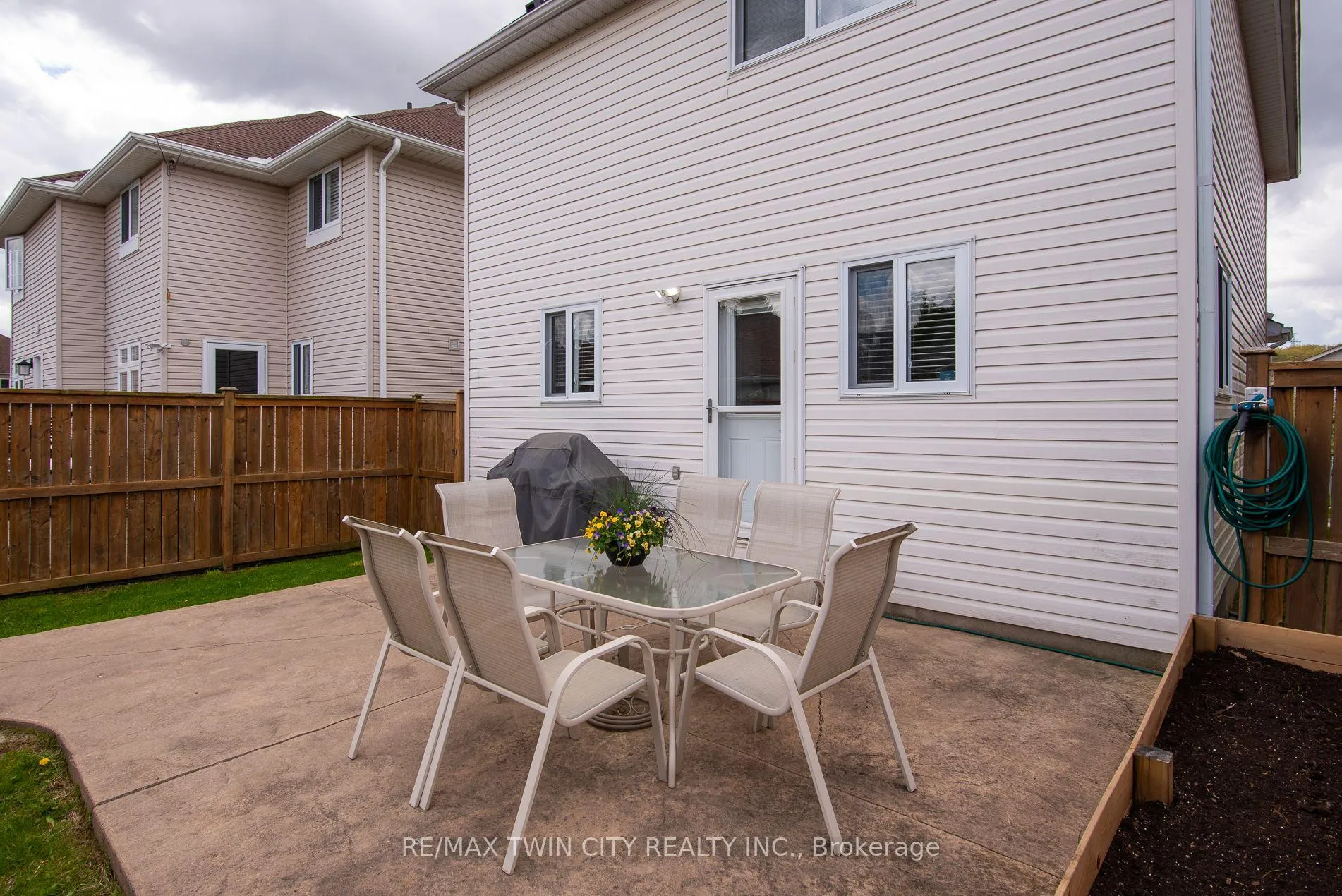 Photo 27 of 729 Brandenburg Boulevard, Waterloo, Clair Hills — HOMEH