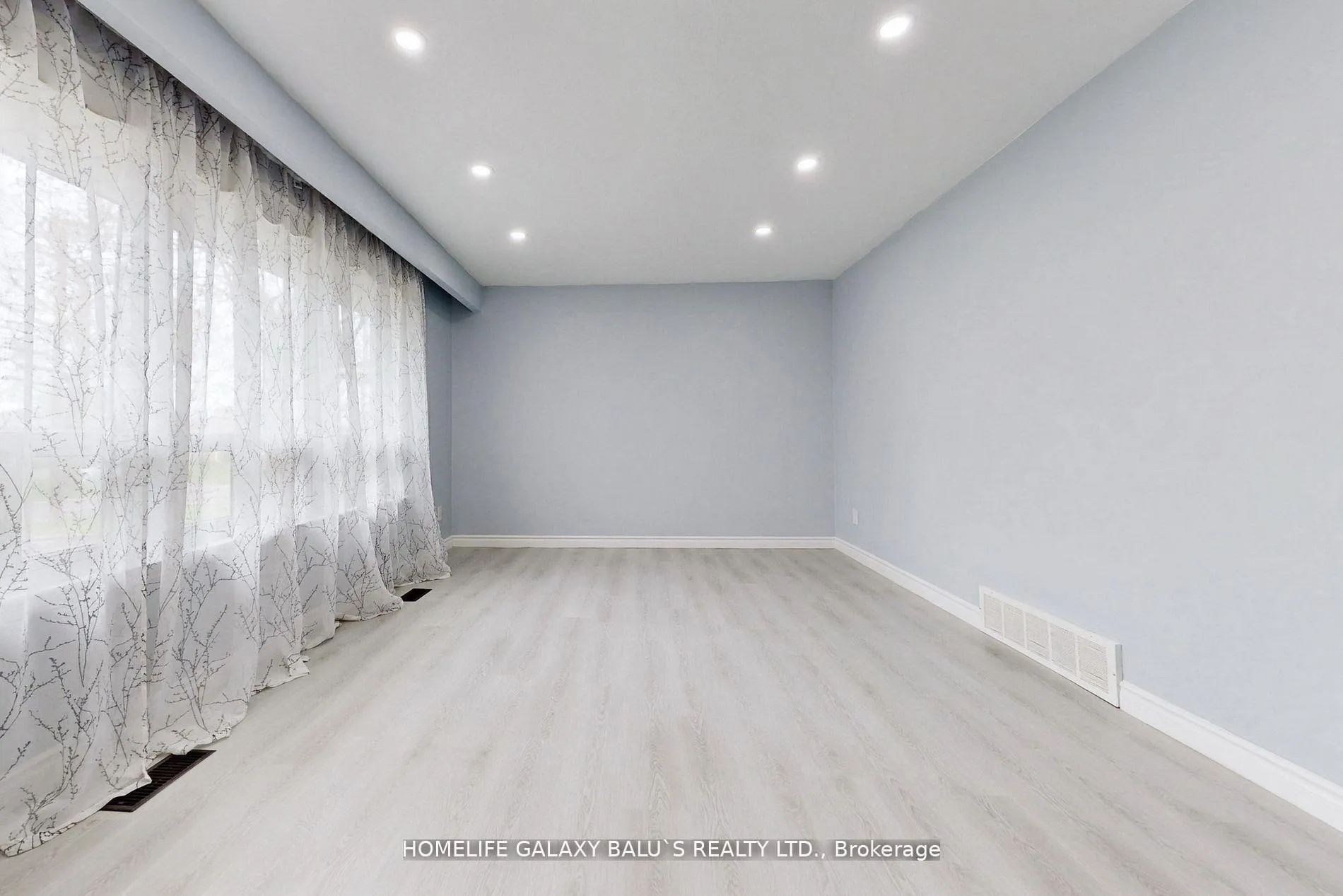Photo 10 of Unit (Main), 331 Linden Street, Oshawa, Donevan — HOMEH