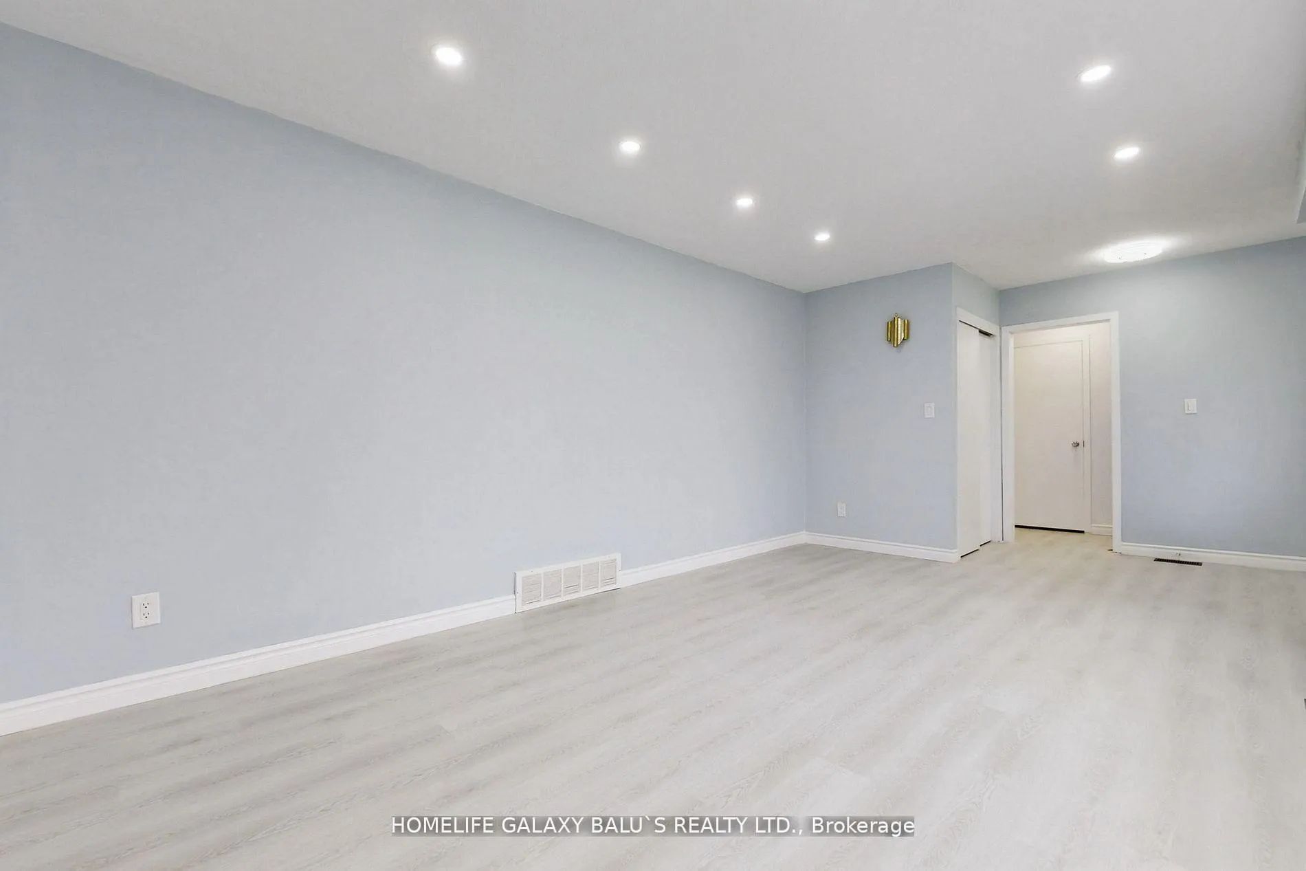 Photo 13 of Unit (Main), 331 Linden Street, Oshawa, Donevan — HOMEH