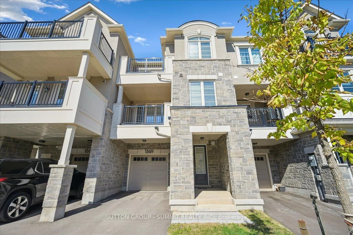 Photo 2 of 1569 Denison Place, Milton, Bowes — HOMEH