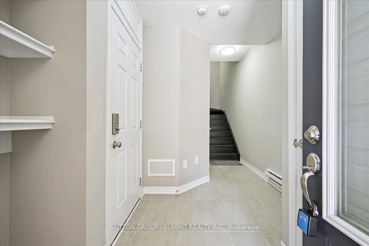 Photo 5 of 1569 Denison Place, Milton, Bowes — HOMEH