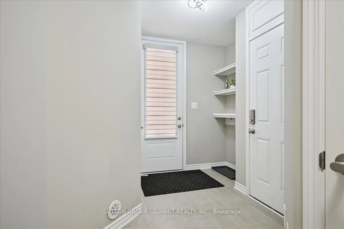 Photo 6 of 1569 Denison Place, Milton, Bowes — HOMEH