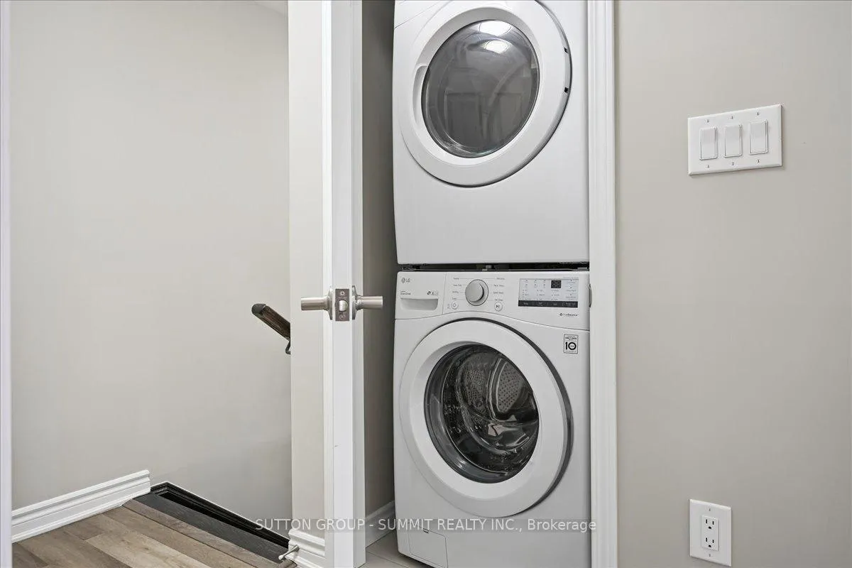 Photo 22 of 1569 Denison Place, Milton, Bowes — HOMEH